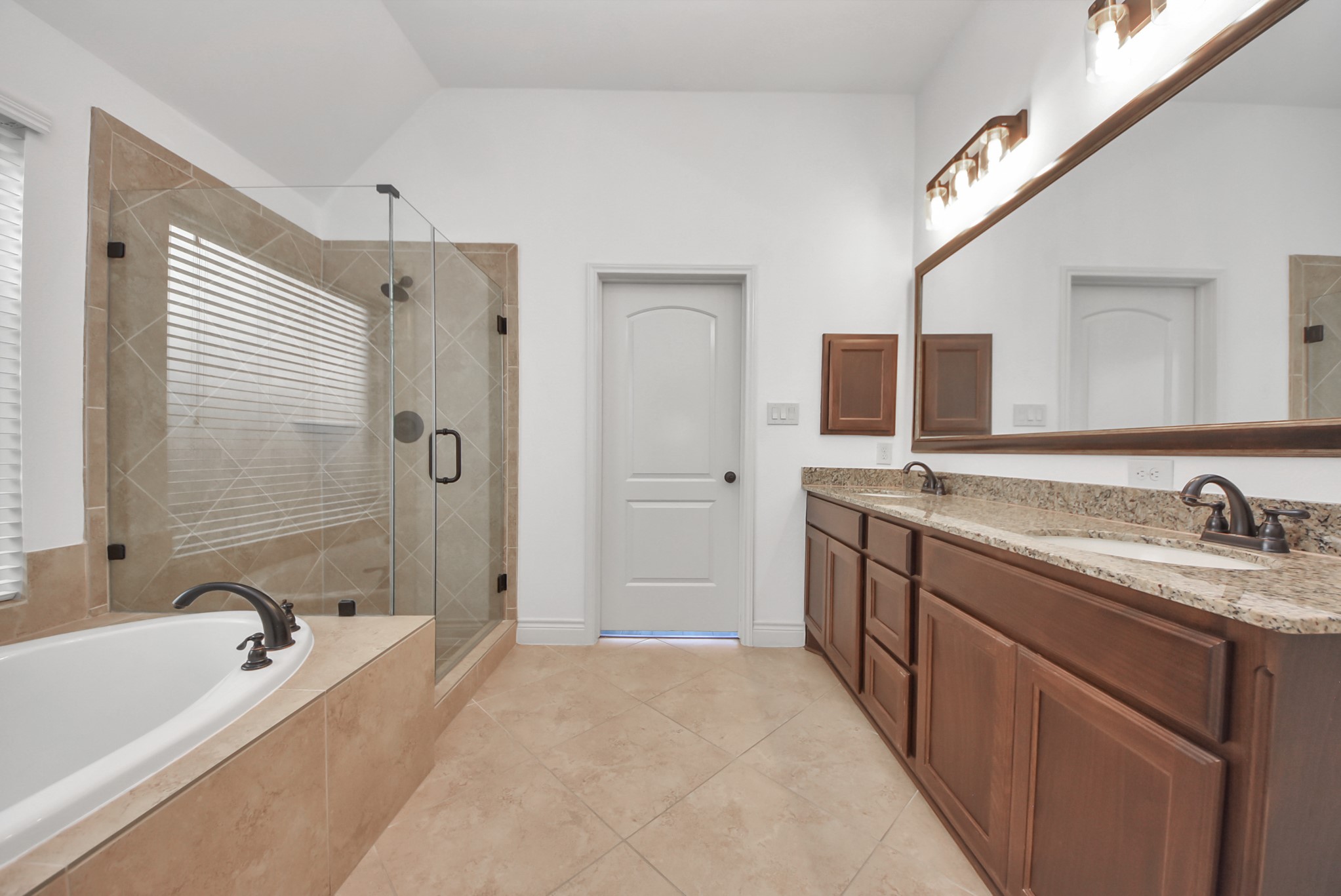 27126 Ashley Hills Court Property Photo 21