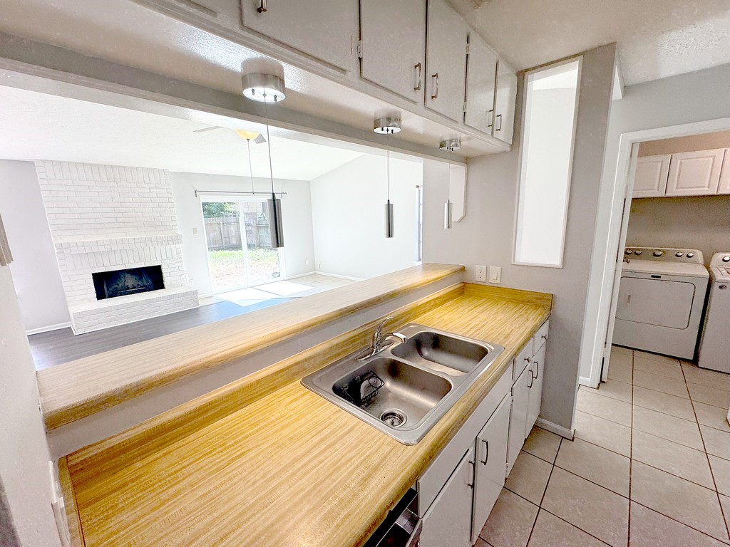 28 Rockfern Court Property Photo 6
