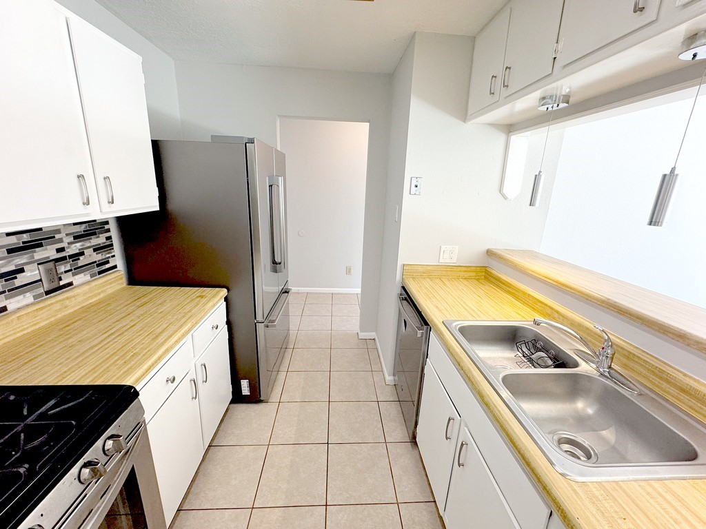 28 Rockfern Court Property Photo 7