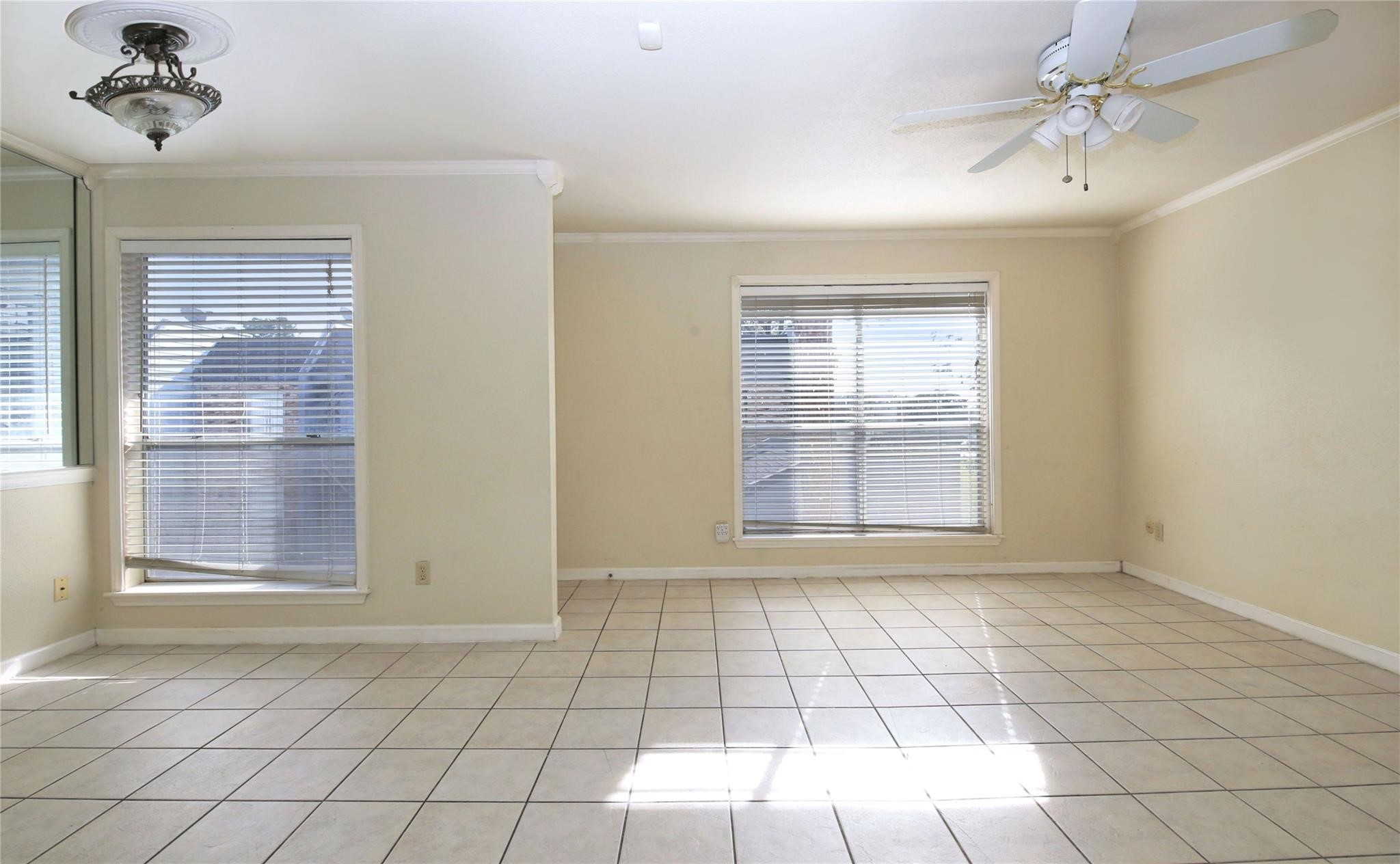 6202 Skyline 32 Property Photo 3