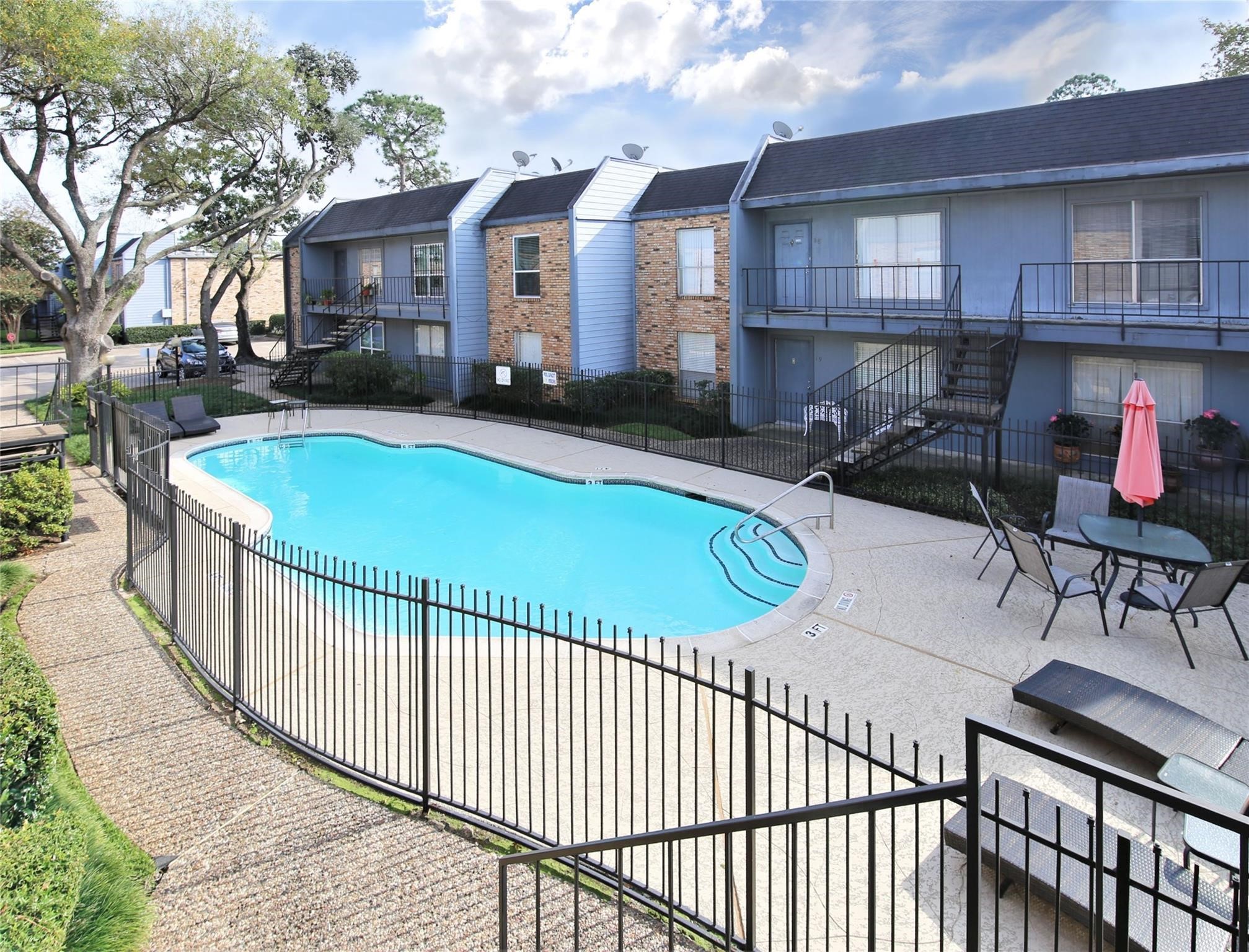 6202 Skyline 32 Property Photo 14