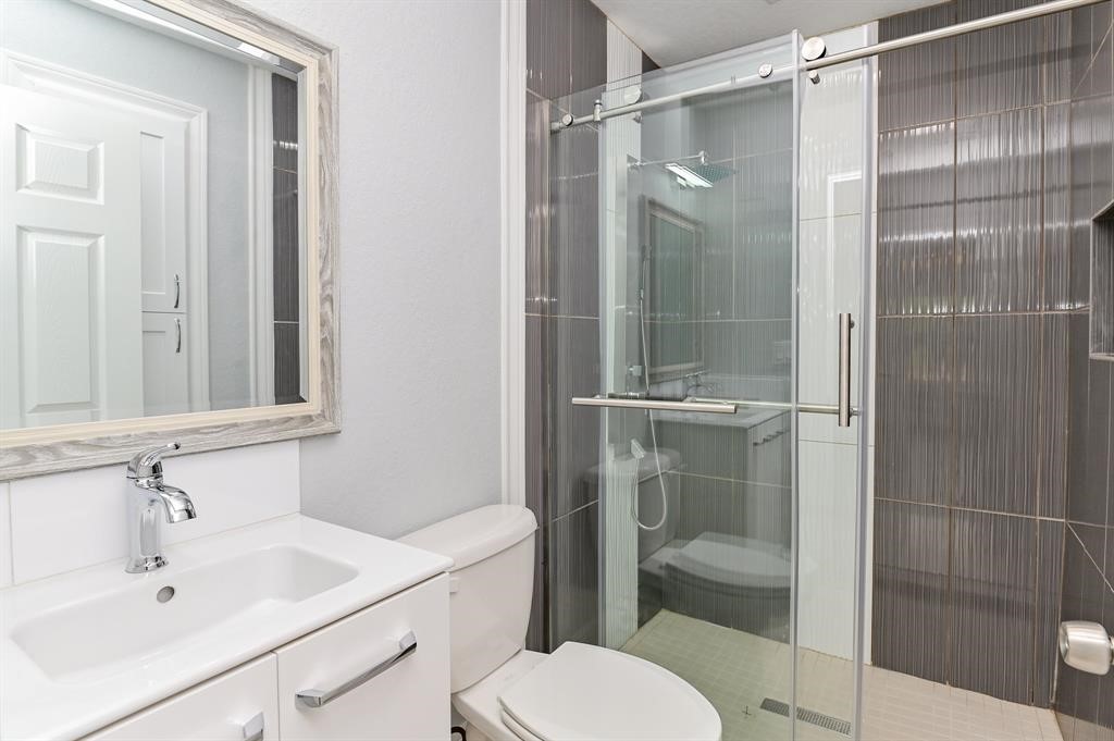 5215 Cosby Street Property Photo 13