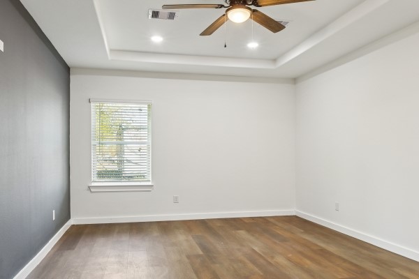 527 Autumn Lane Property Photo 16