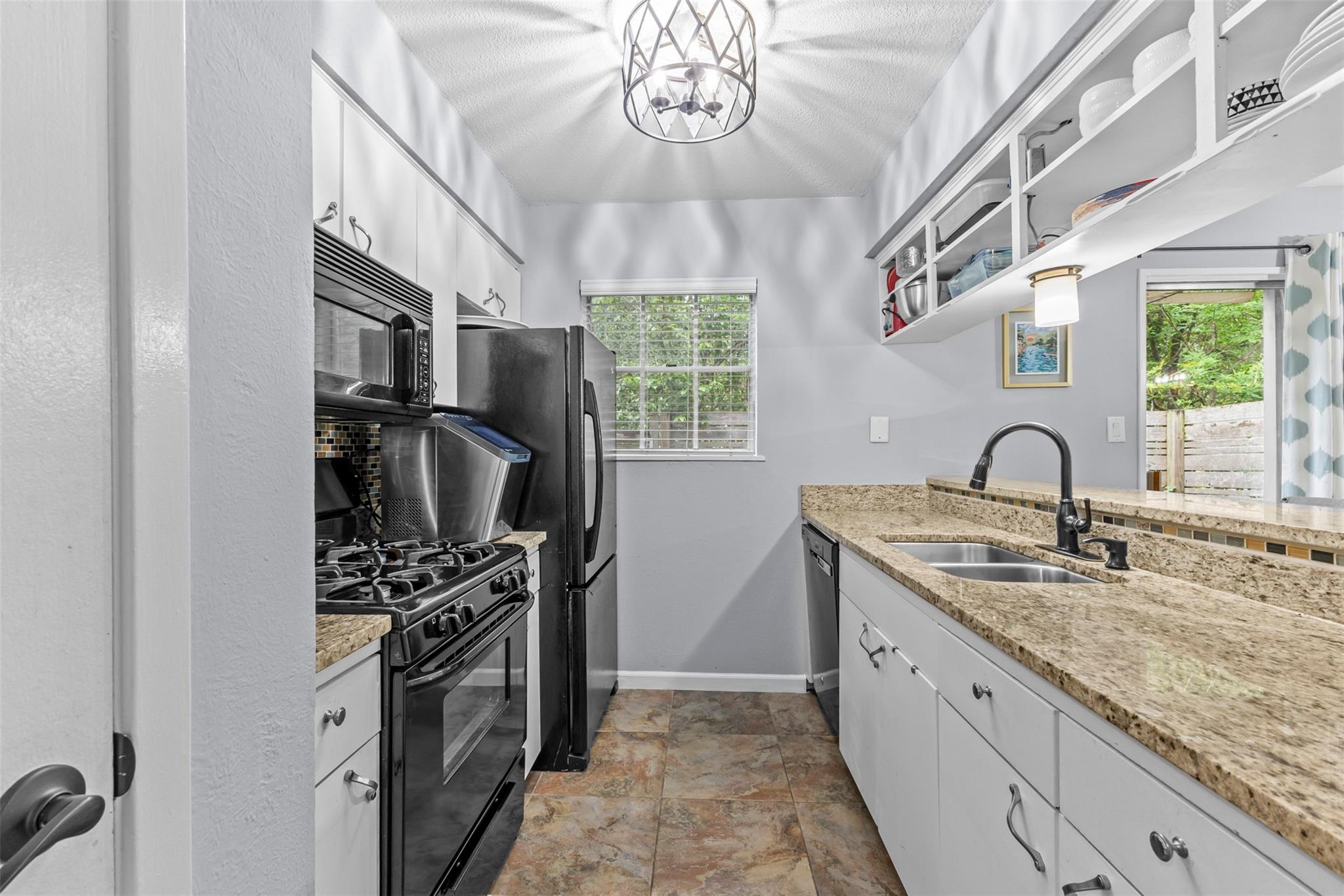 7801 Shoal Creek Blvd # 153, Austin Tx 78757 Property Photo 1