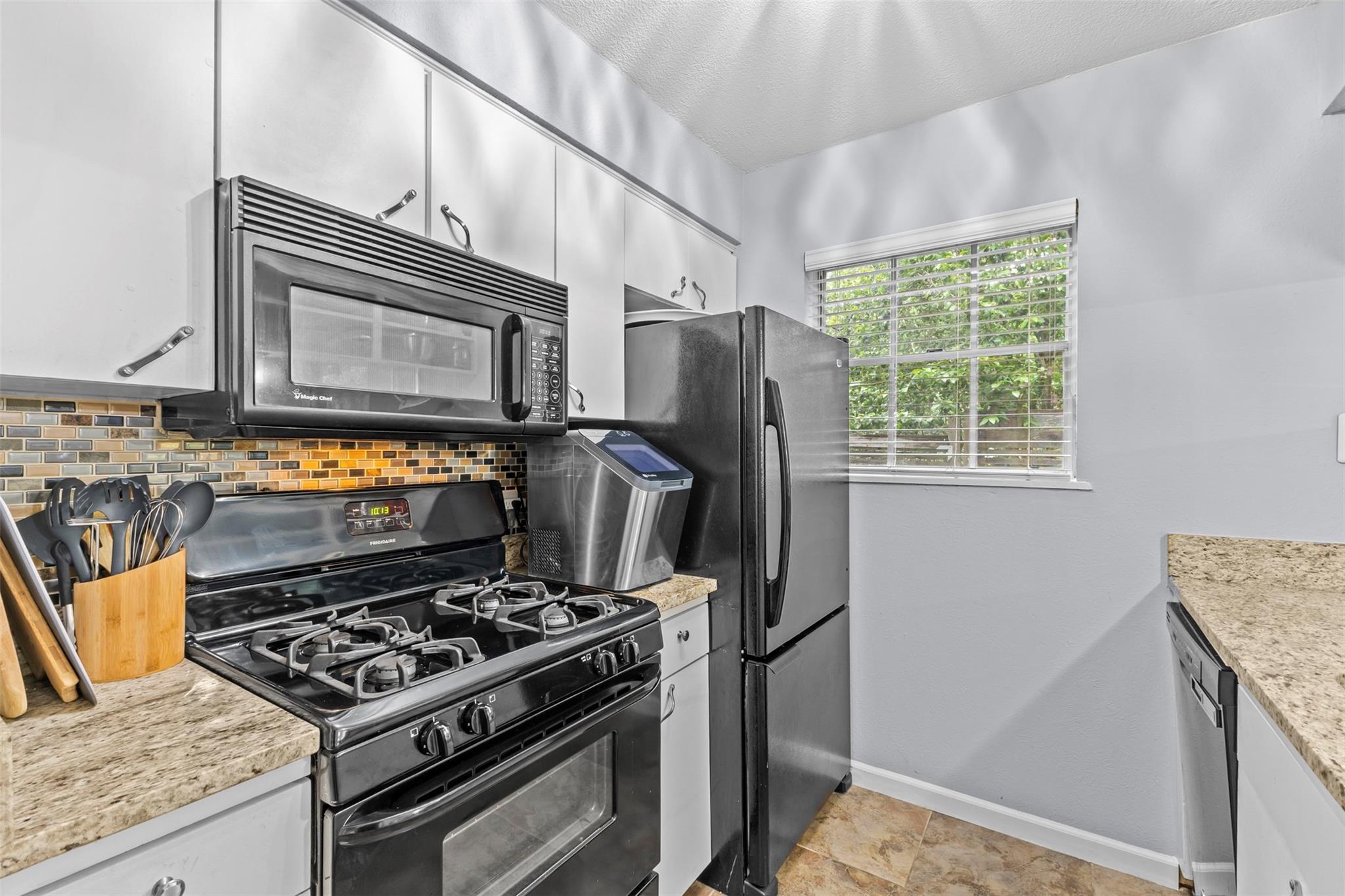 7801 Shoal Creek Blvd # 153, Austin Tx 78757 Property Photo 2