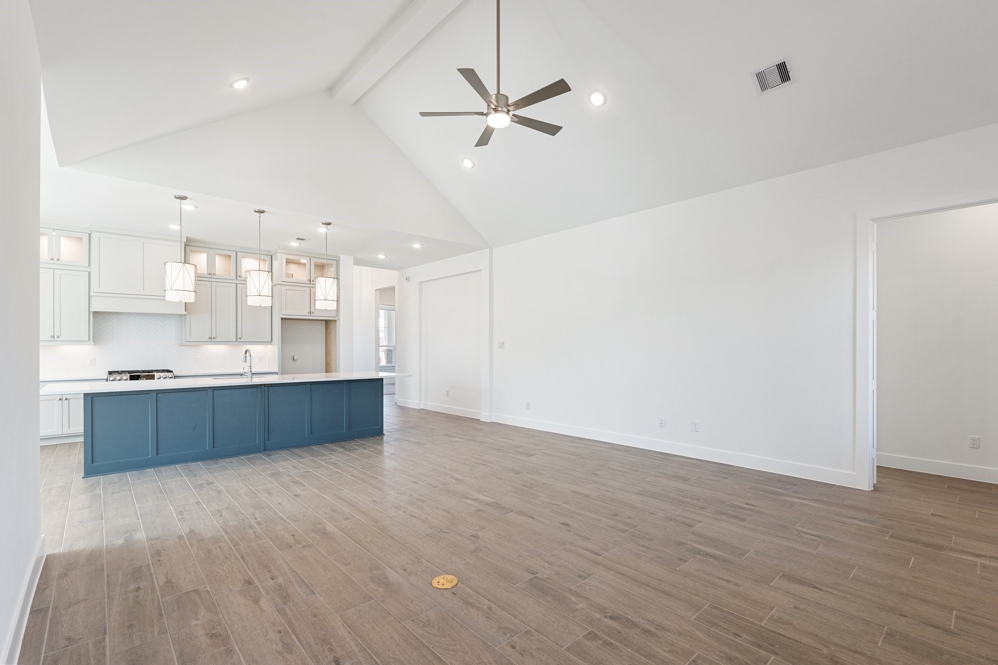 12219 Denham Drive Property Photo 12