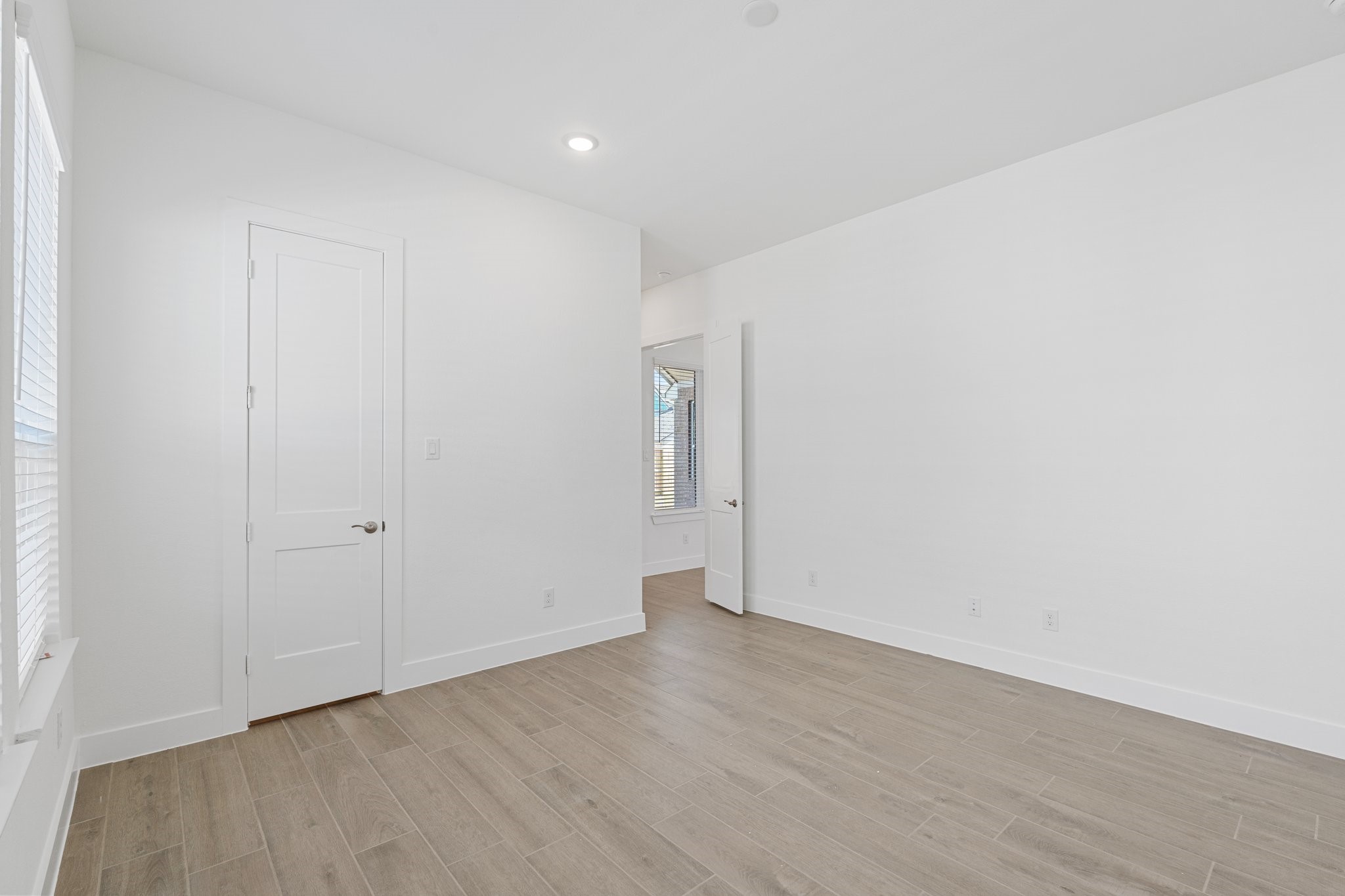 12219 Denham Drive Property Photo 19