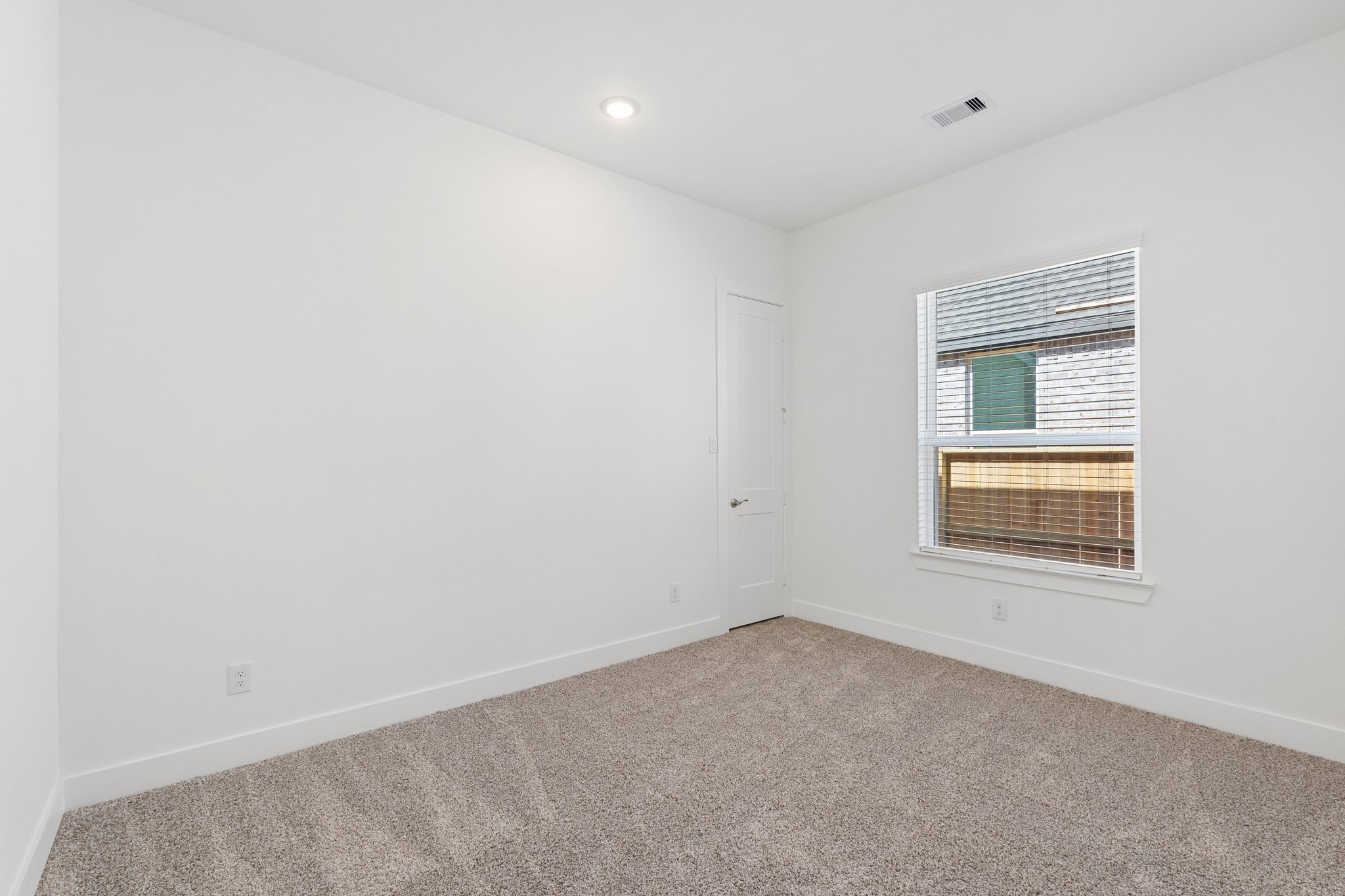 12219 Denham Drive Property Photo 20