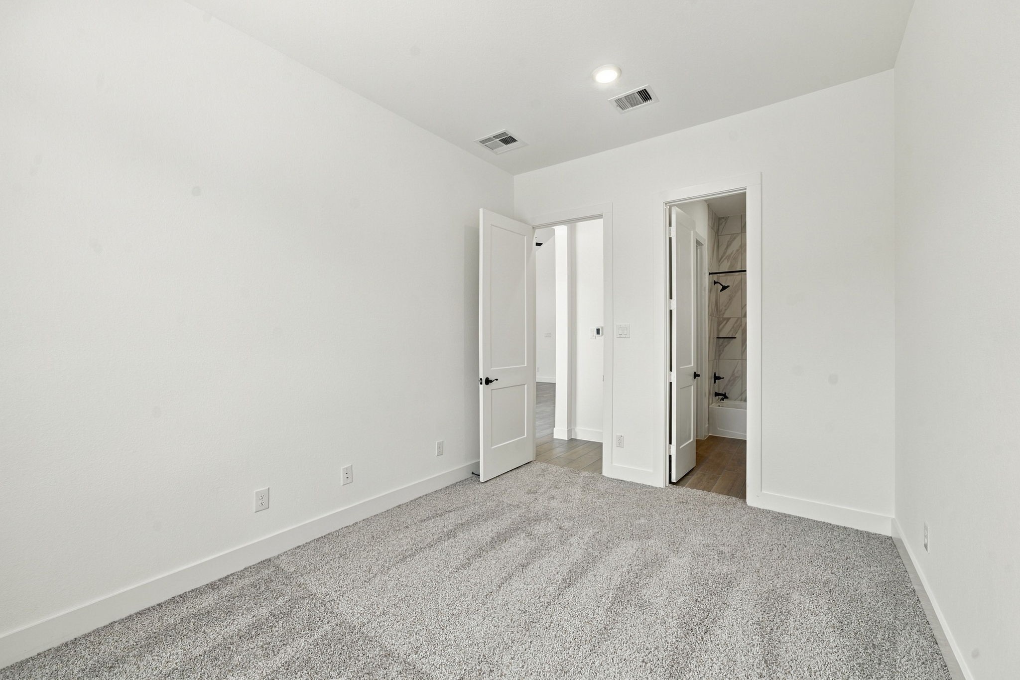12219 Denham Drive Property Photo 31