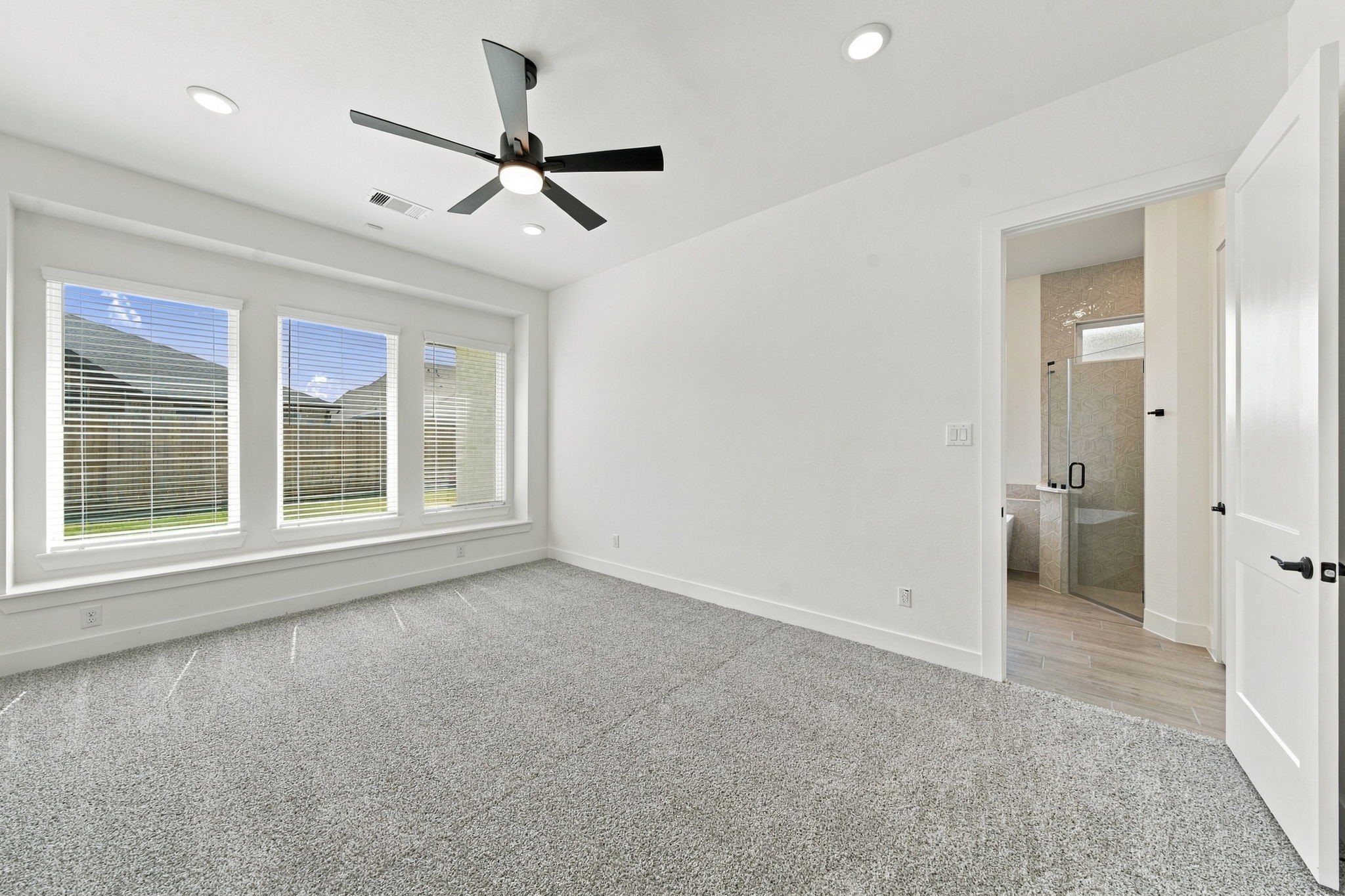 12219 Denham Drive Property Photo 33