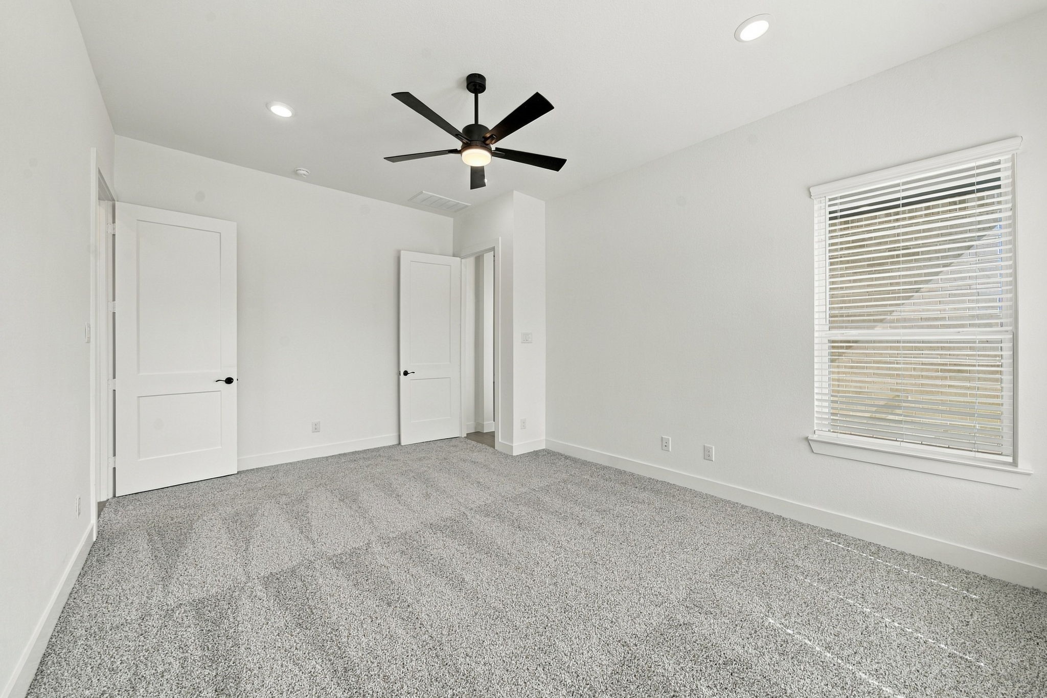 12219 Denham Drive Property Photo 34