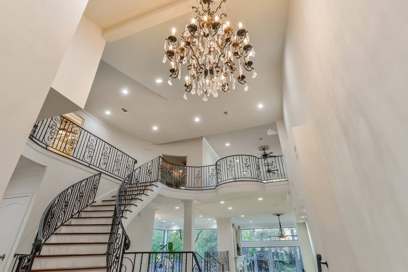 15 W Shady Lane B Property Photo 1