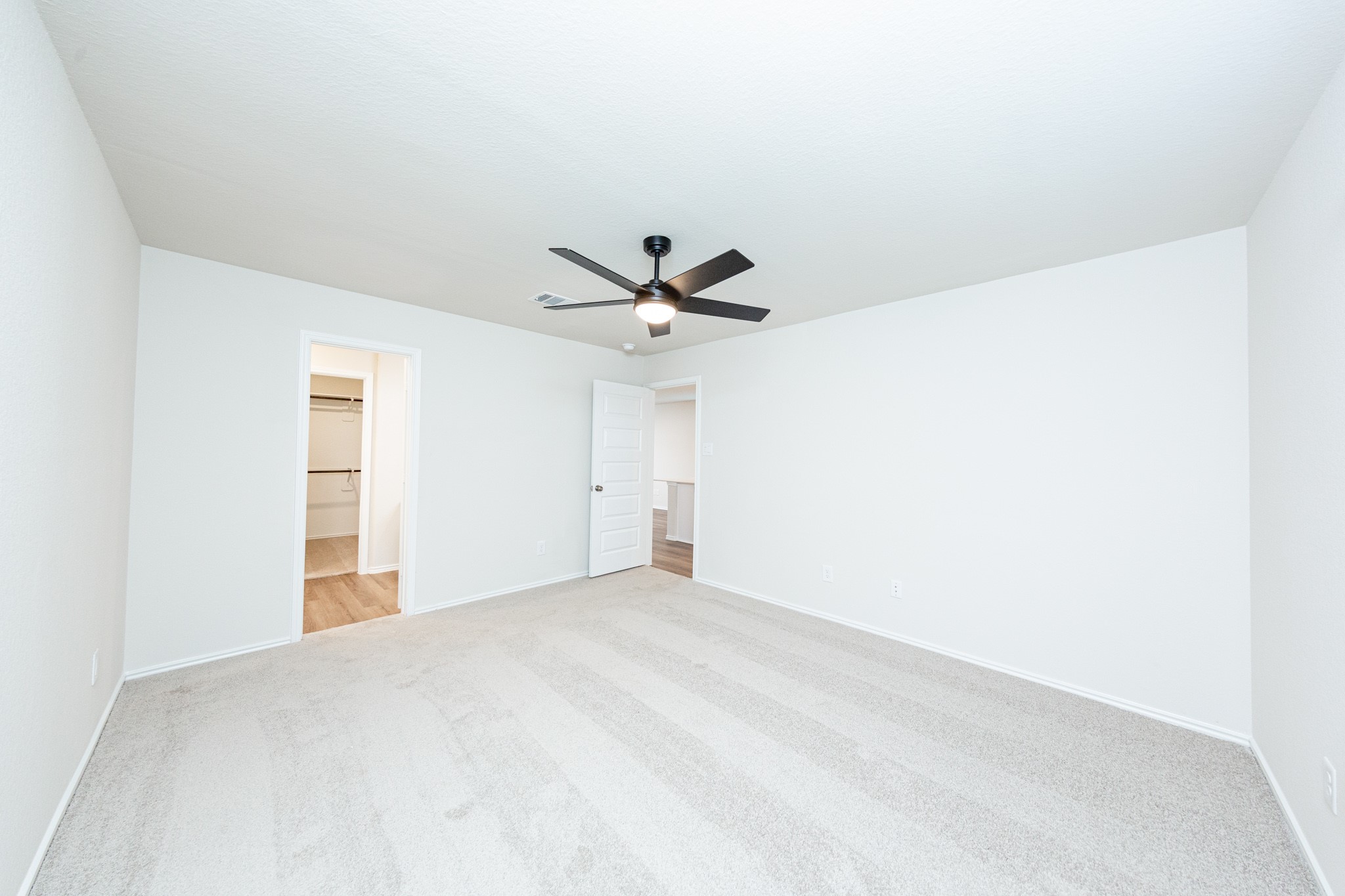 22811 American Kestrel Court Property Photo 8