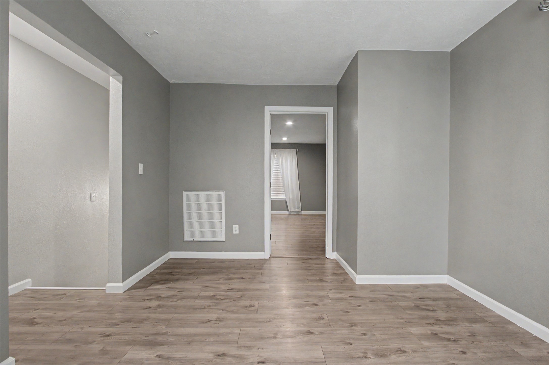 241 S Masonic Street Property Photo 33