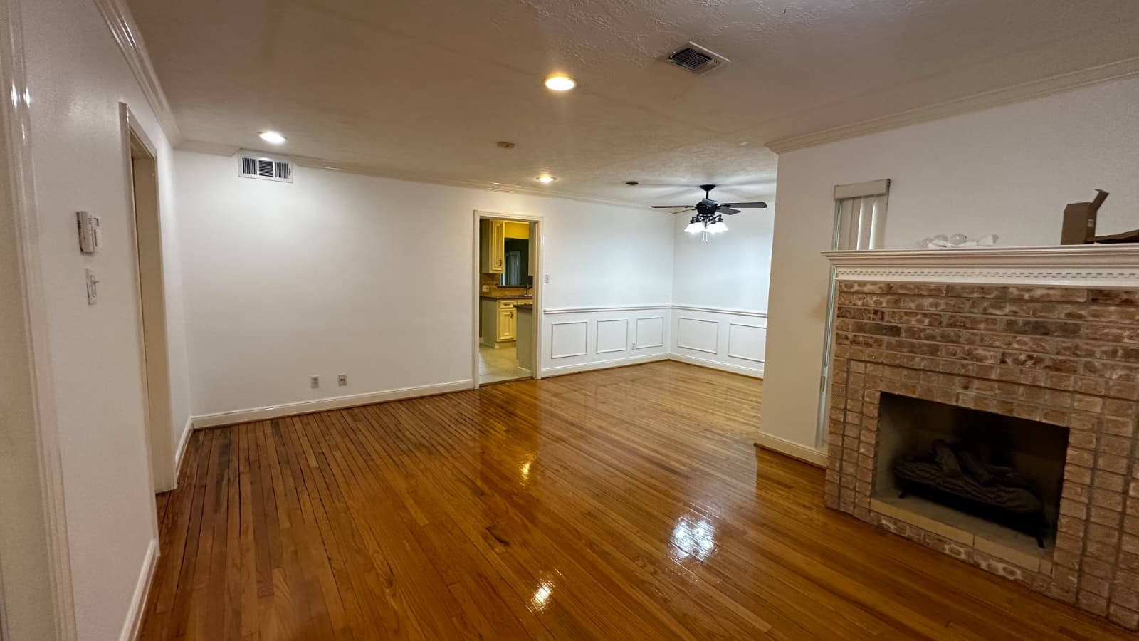 3323 Cloverdale Street Property Photo 7