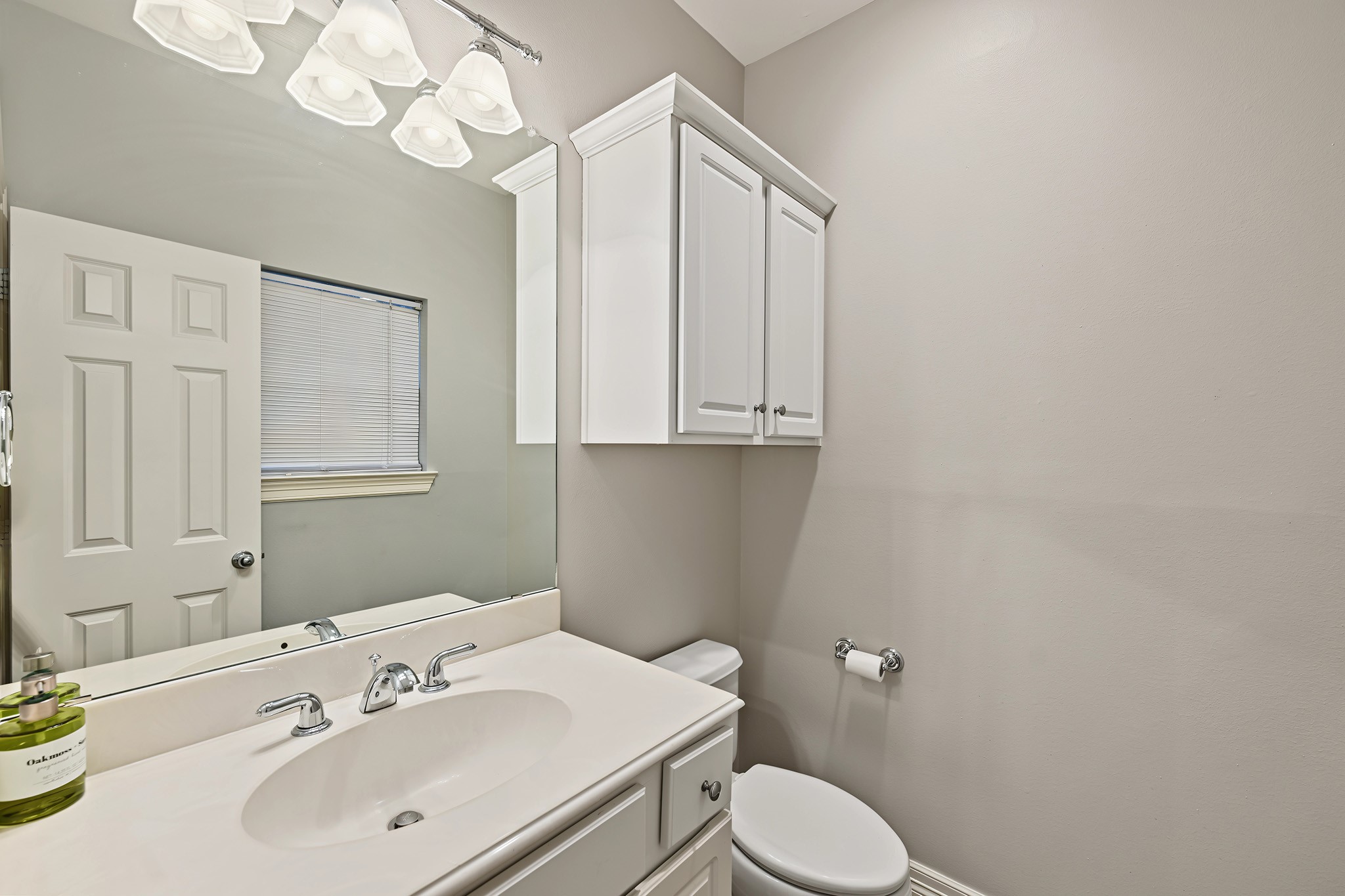 607 Leverkuhn Street Property Photo 18