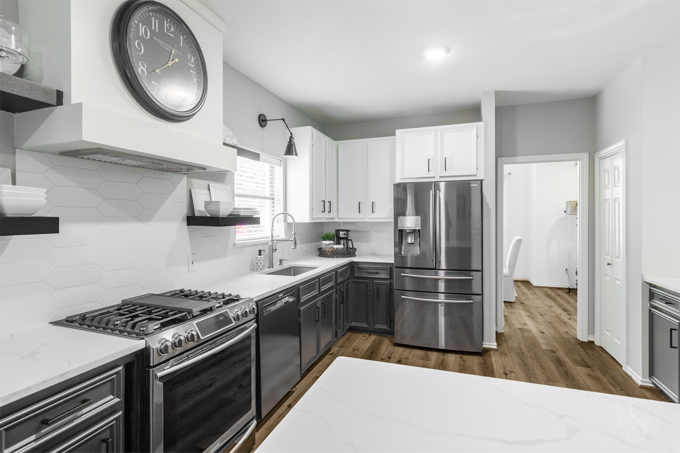 1302 Mustang Trail Property Photo 18