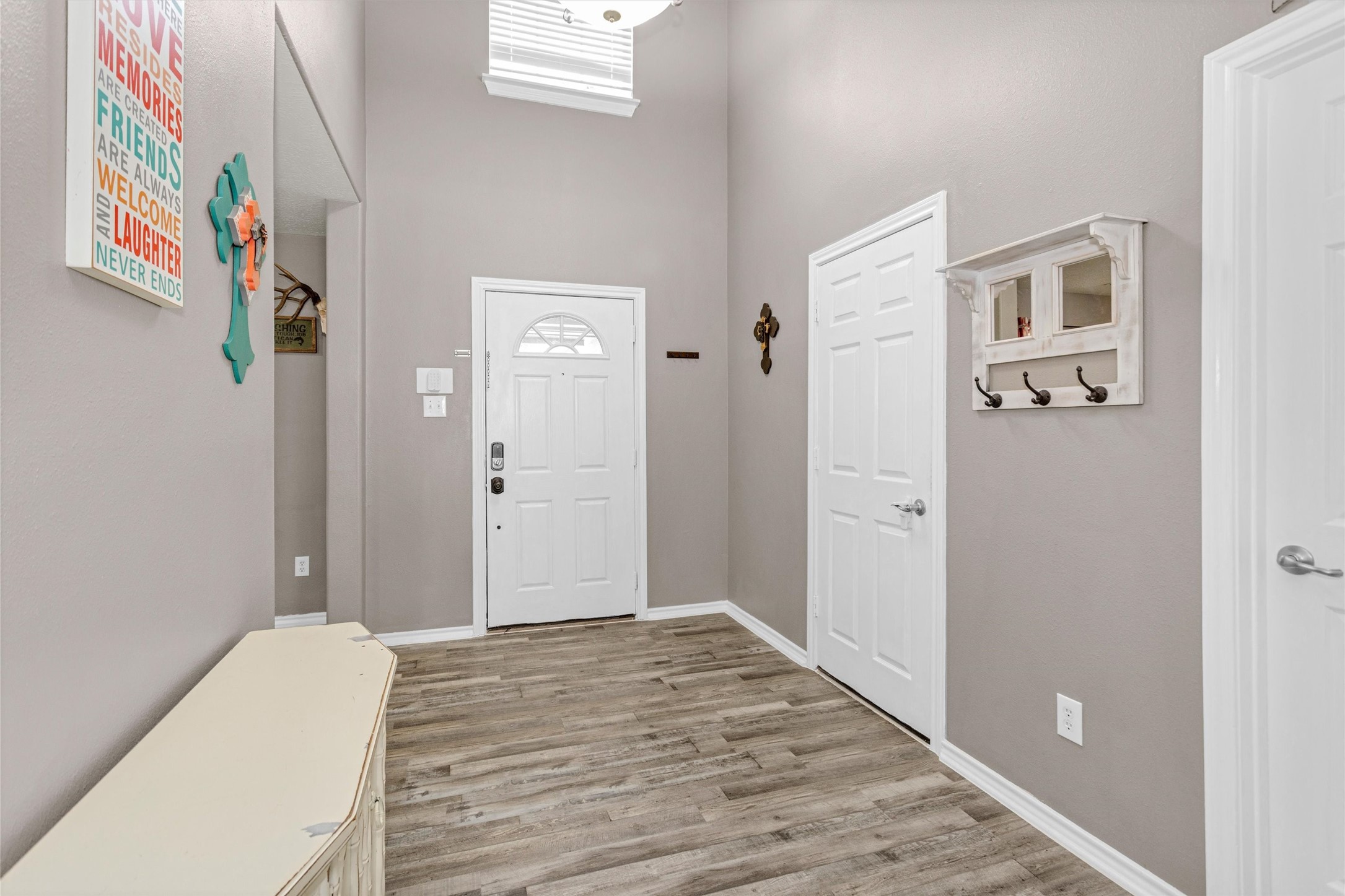 8302 Coriander Lane Property Photo 6