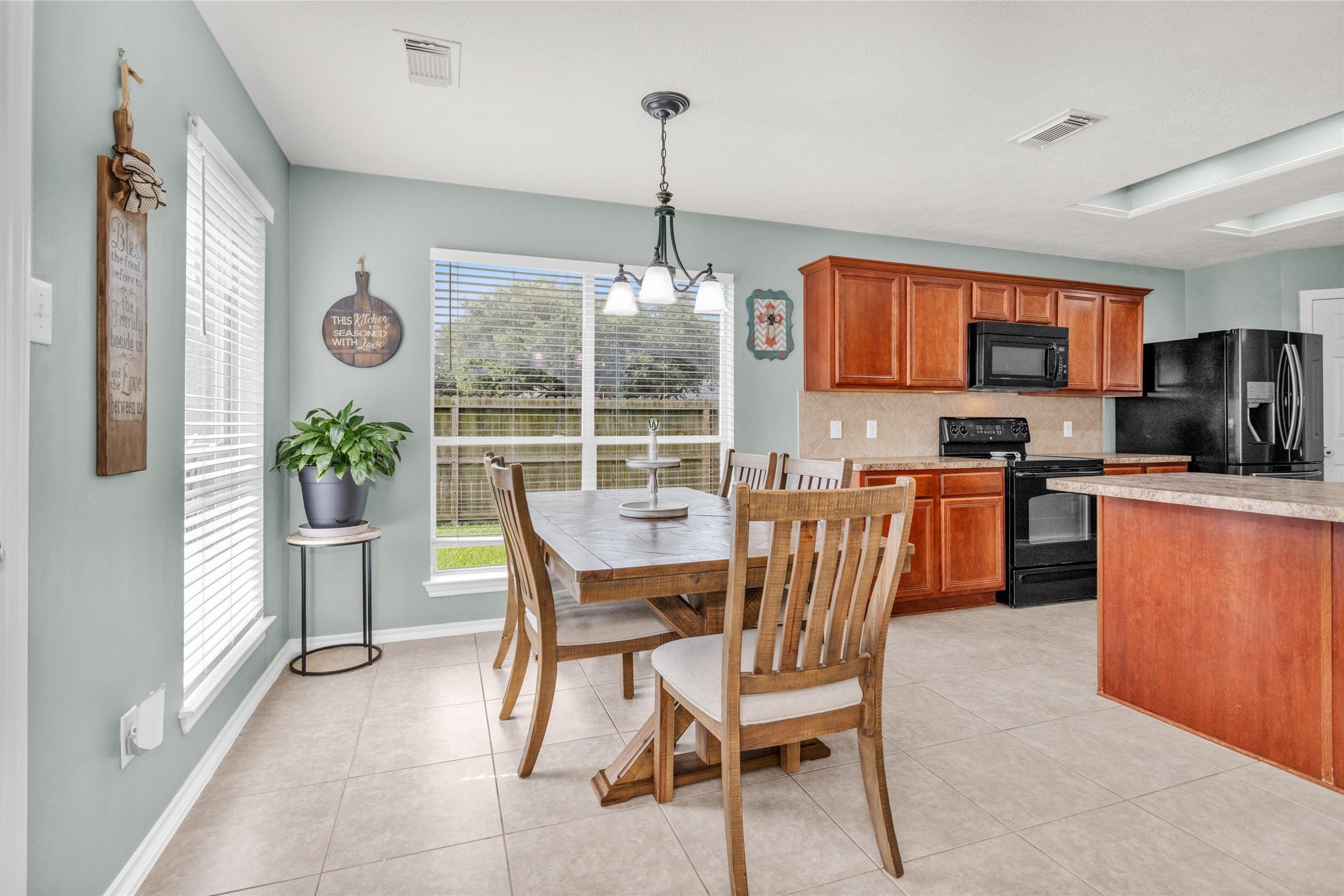8302 Coriander Lane Property Photo 13