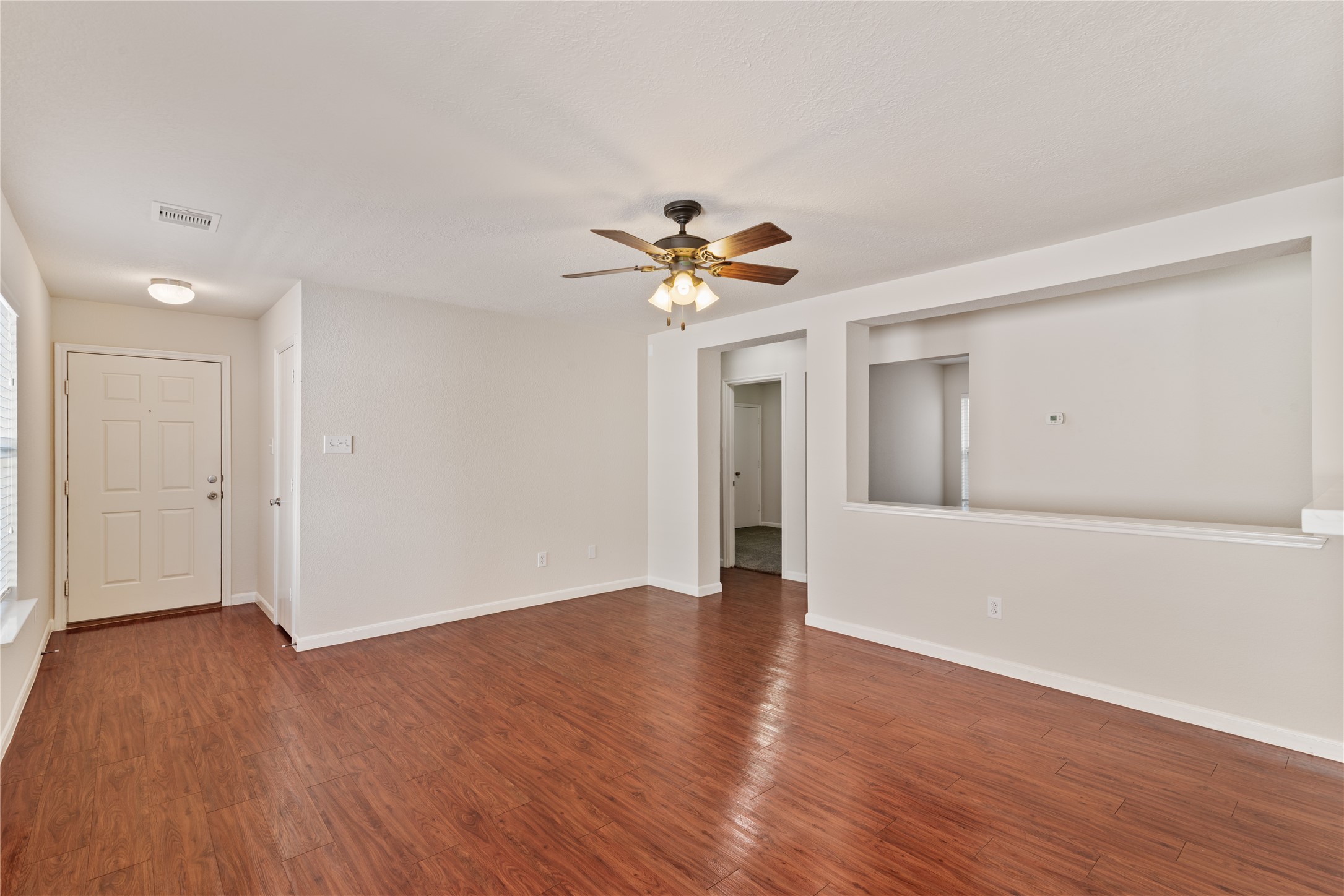 3003 Ribbon Creek Way Property Photo 2