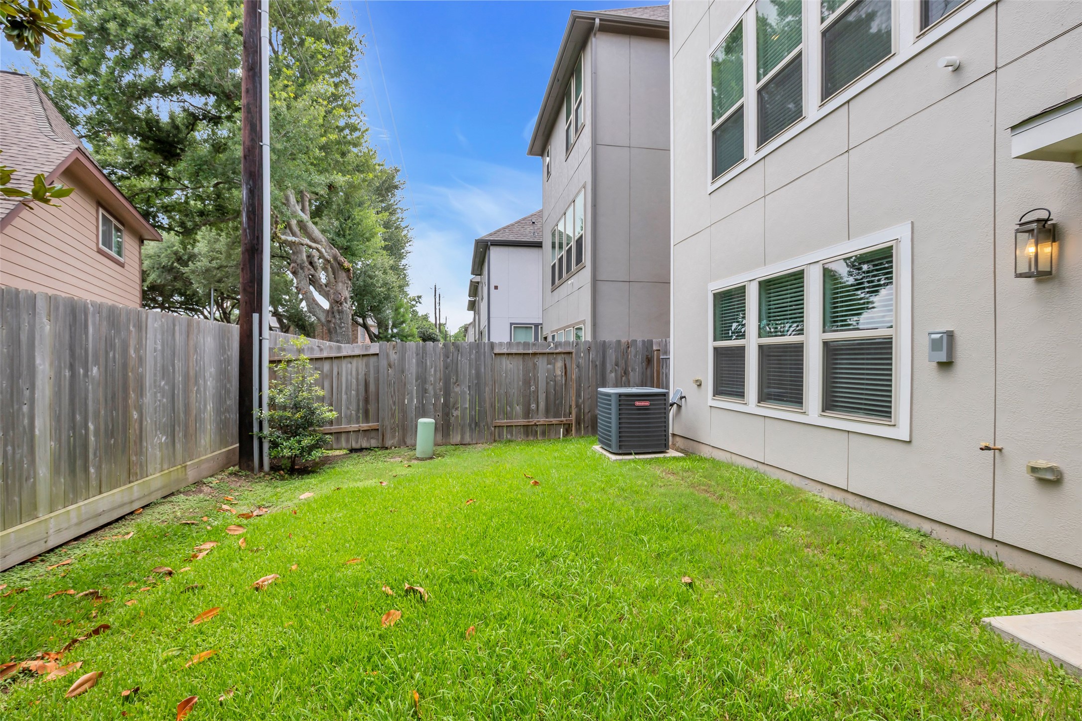 10607 Centre Forest Drive Property Photo 39
