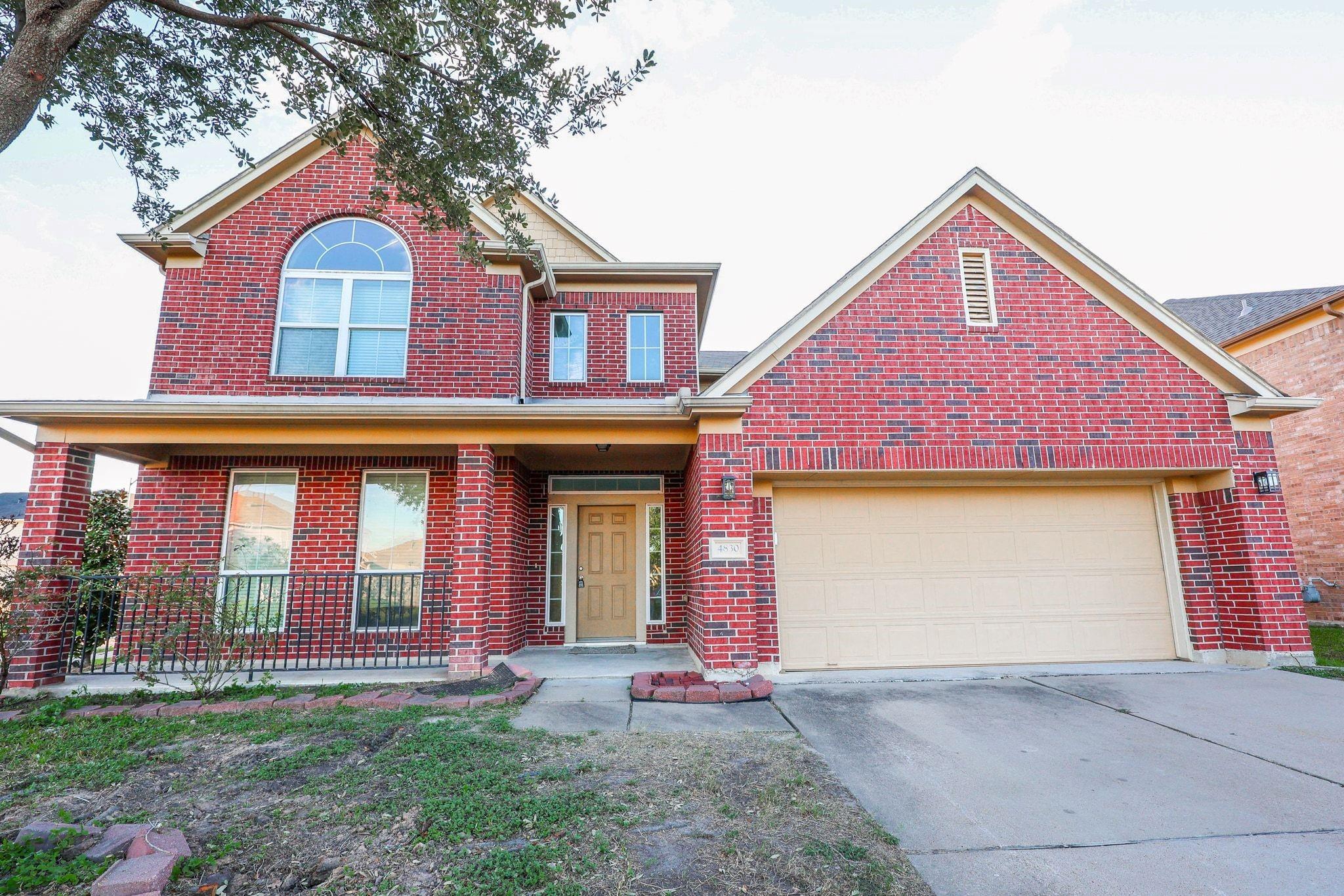4830 Gingham Check Court Property Photo 1