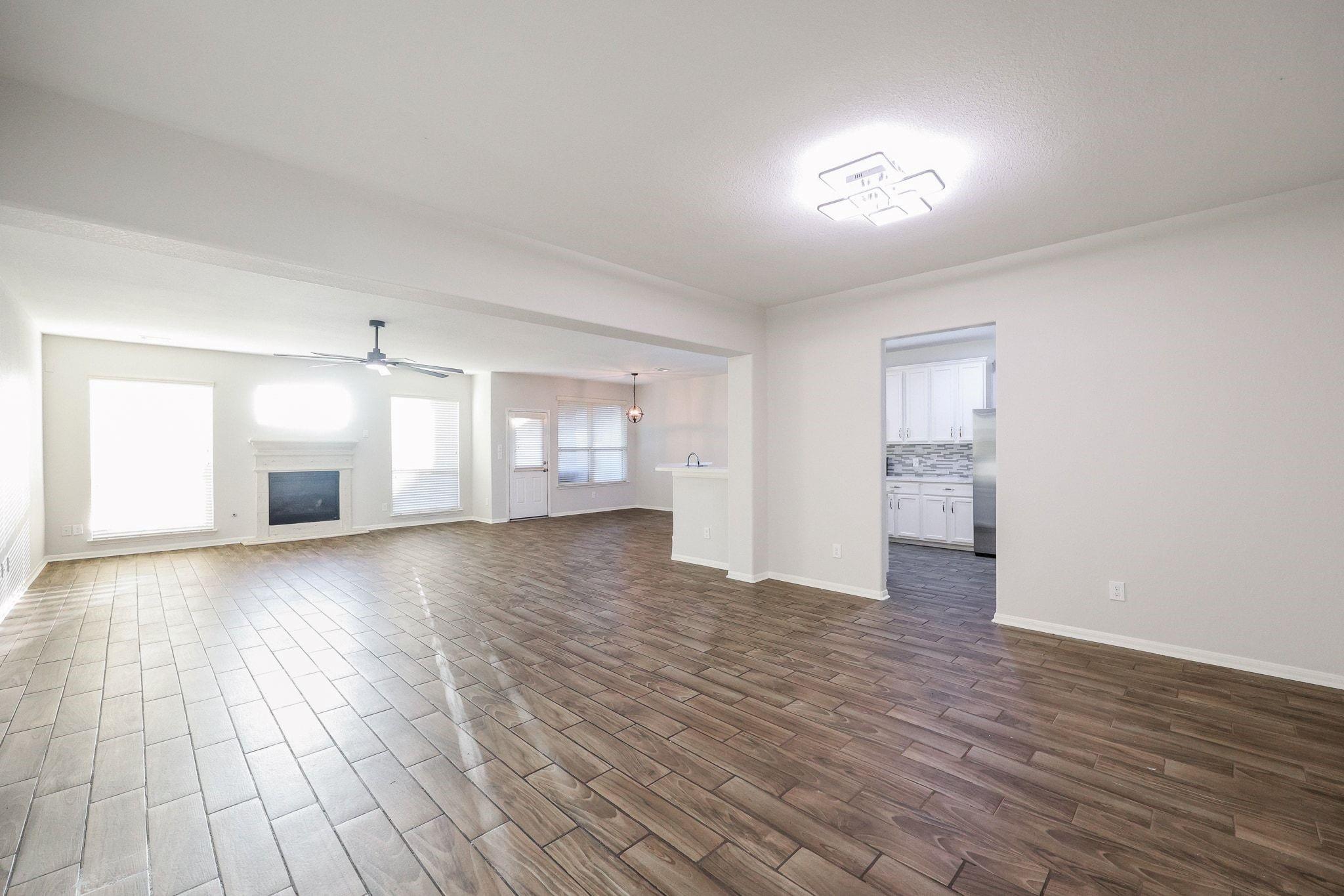4830 Gingham Check Court Property Photo 7