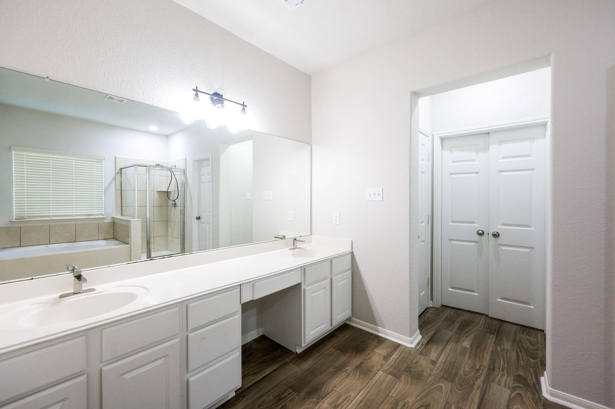4830 Gingham Check Court Property Photo 15