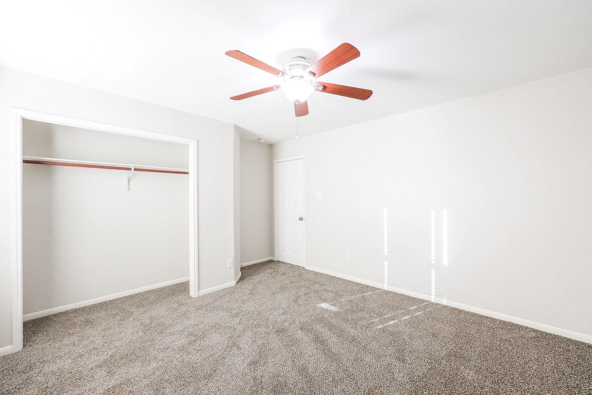 4830 Gingham Check Court Property Photo 27