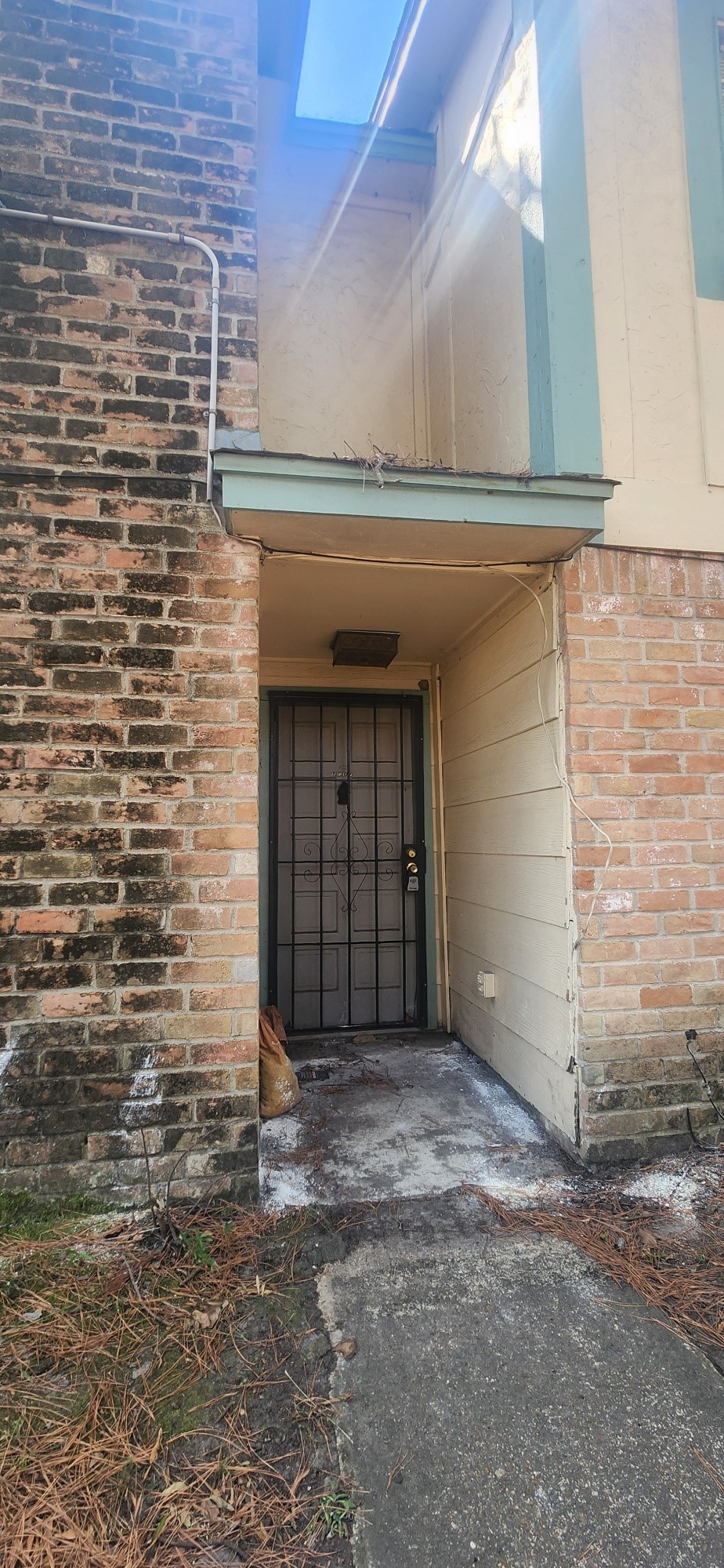 12307 W Village Drive B Property Photo 1
