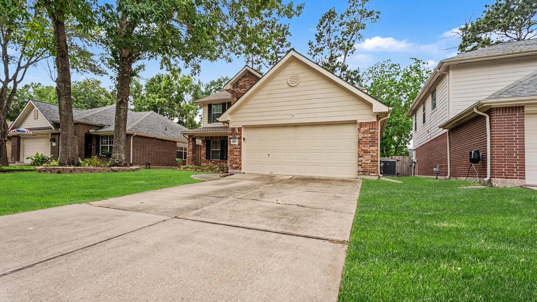 20139 Glen Breeze Court Property Photo 1