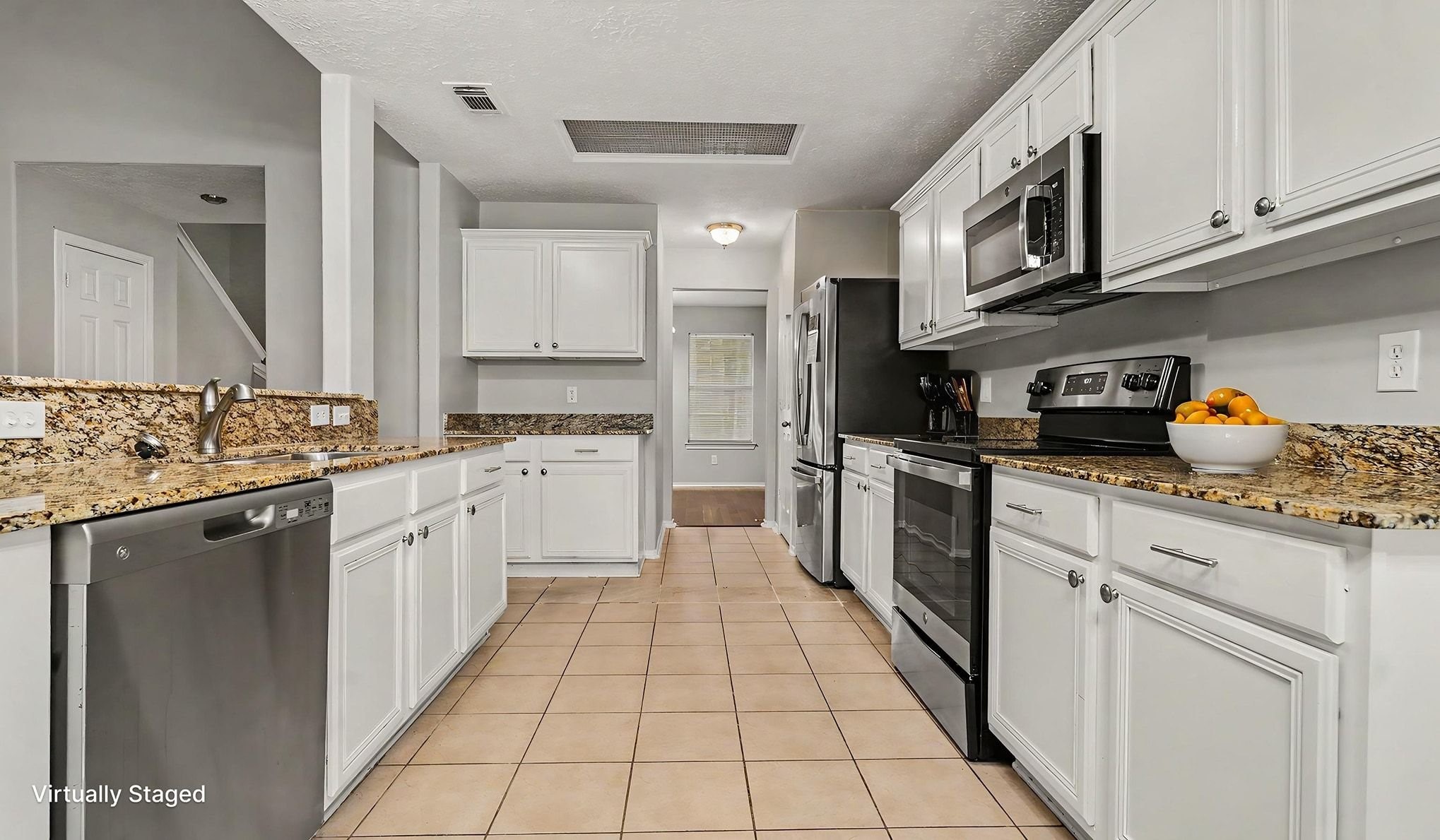 20139 Glen Breeze Court Property Photo 9