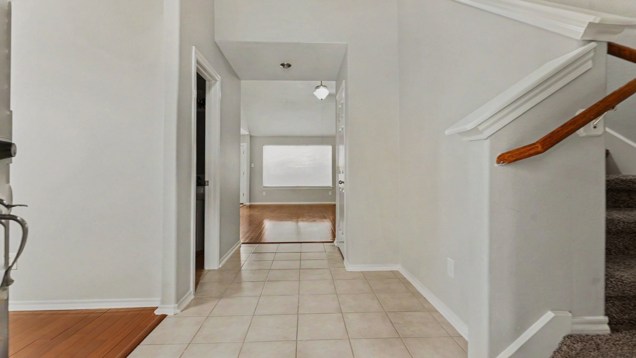 20139 Glen Breeze Court Property Photo 13