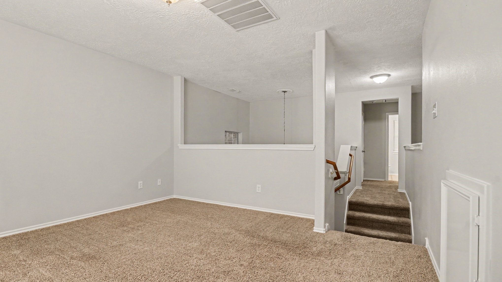 20139 Glen Breeze Court Property Photo 14