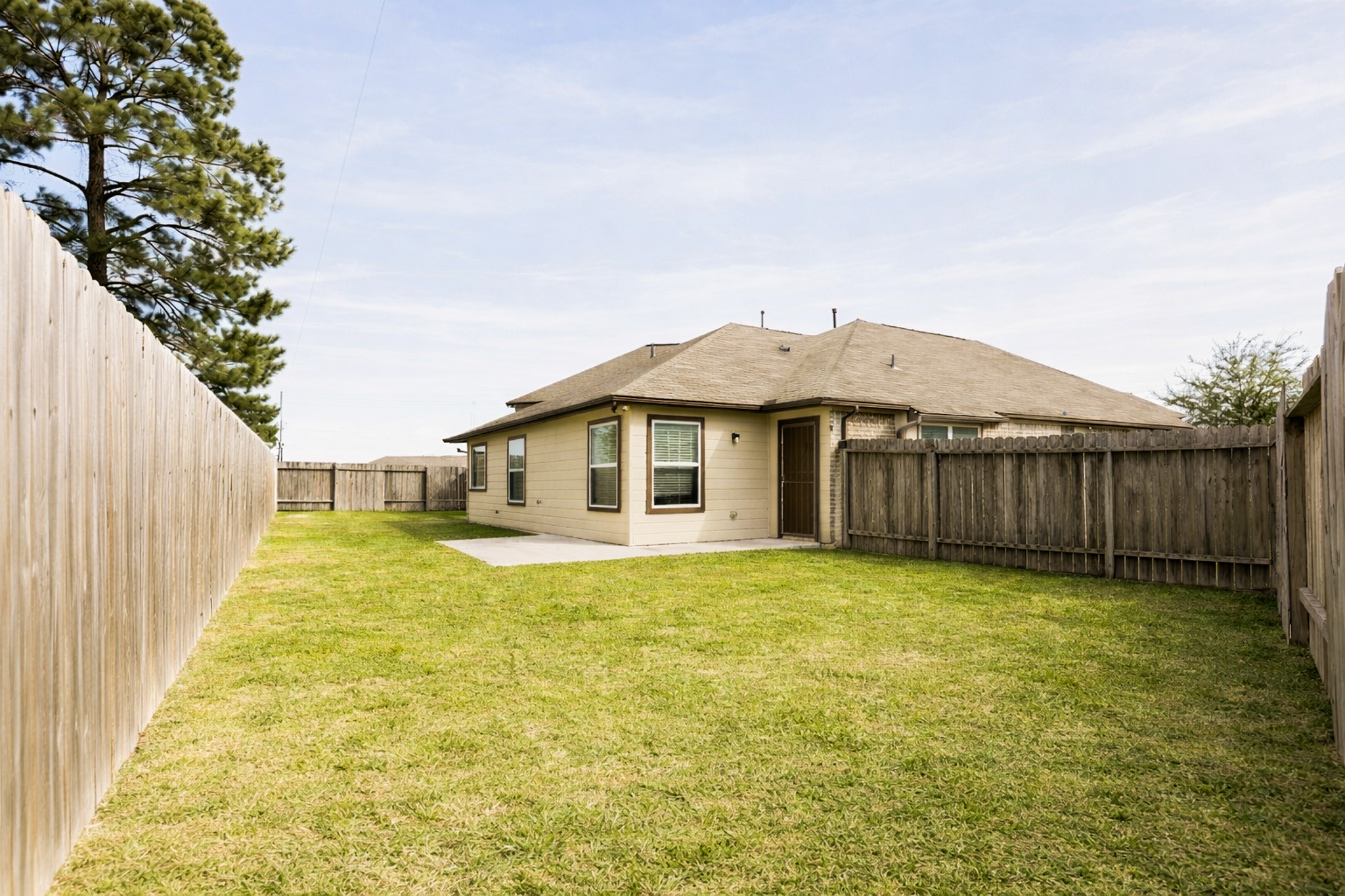 19714 Regal Crest Court Property Photo 21