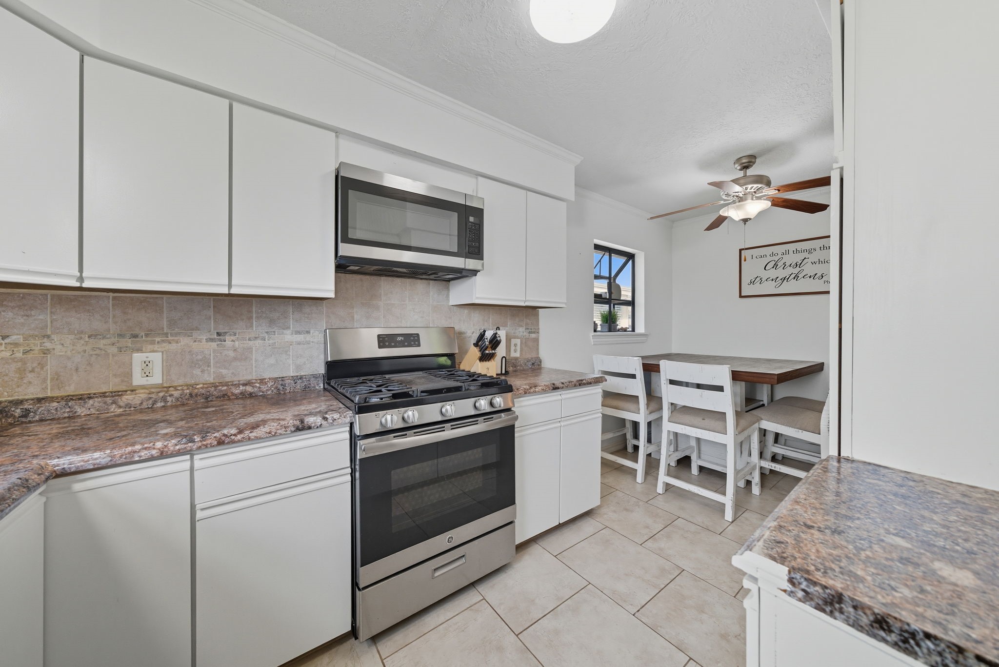 439 Pompano Street Property Photo 6