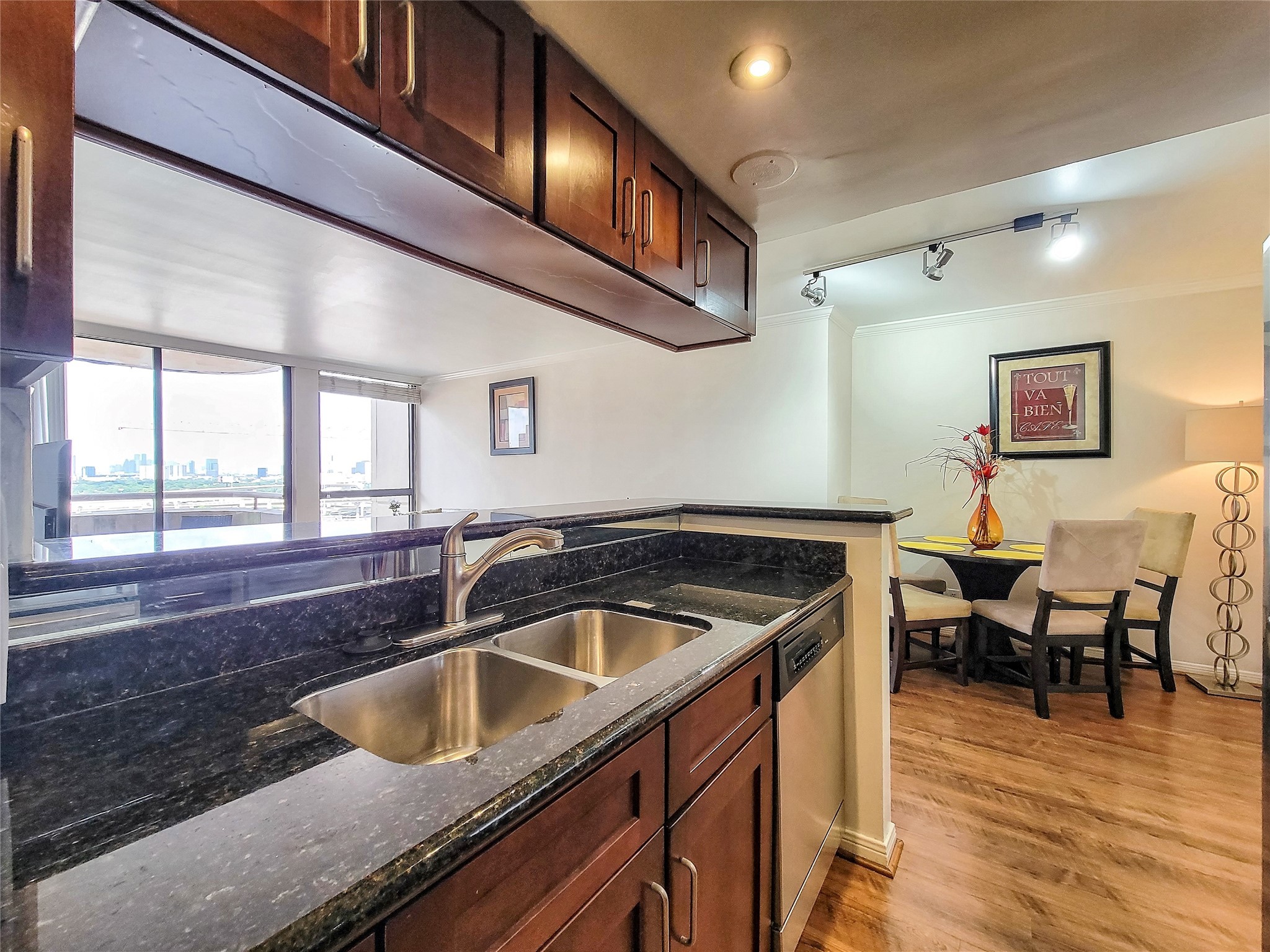 3525 Sage Road 1605 Property Photo 12
