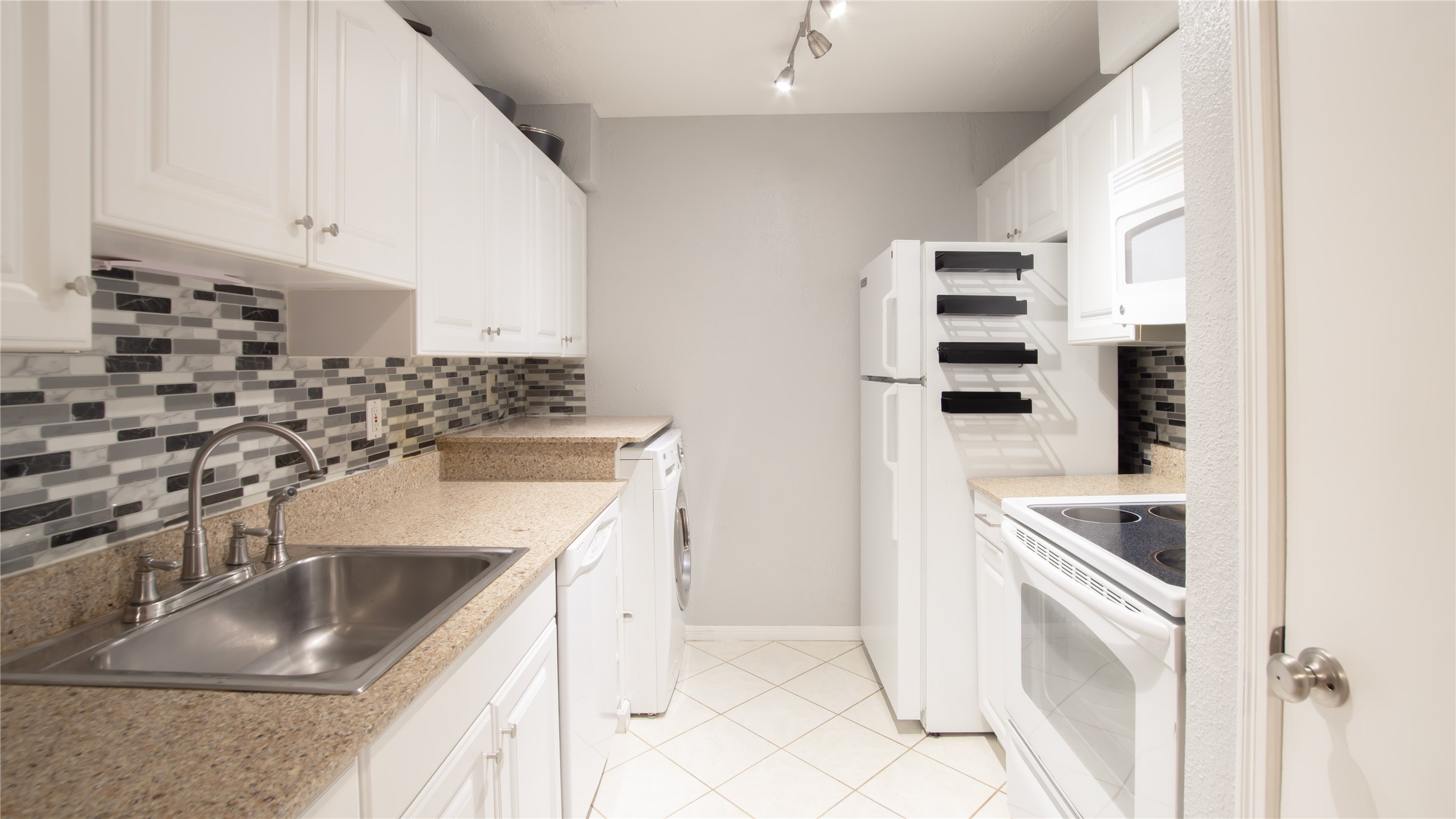 5711 Sugar Hill Drive 52 Property Photo 1