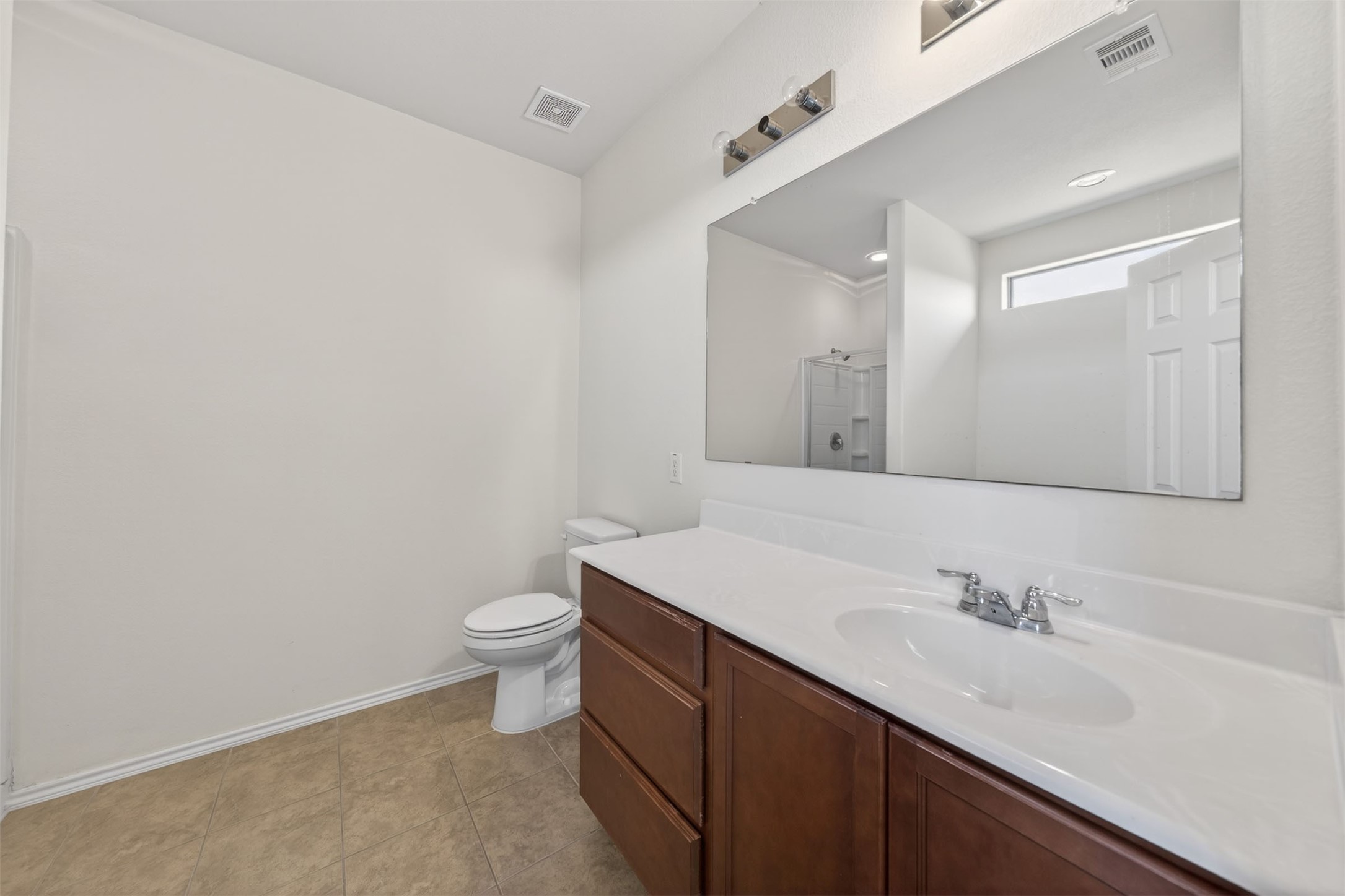 5815 Acacia Rose Court Property Photo 20