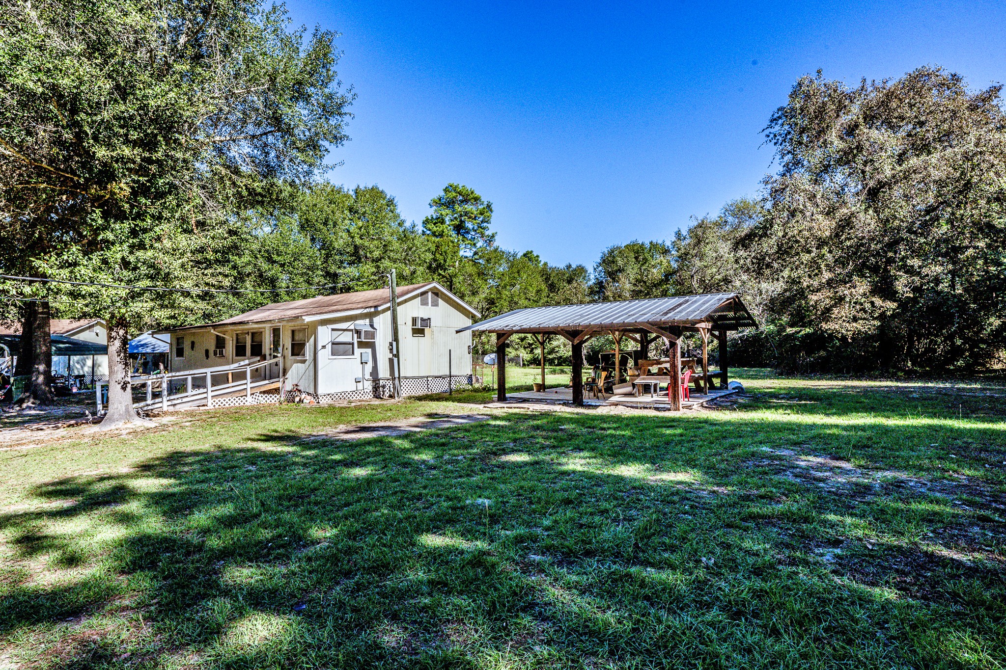 3268 Tx-75 N Property Photo 7