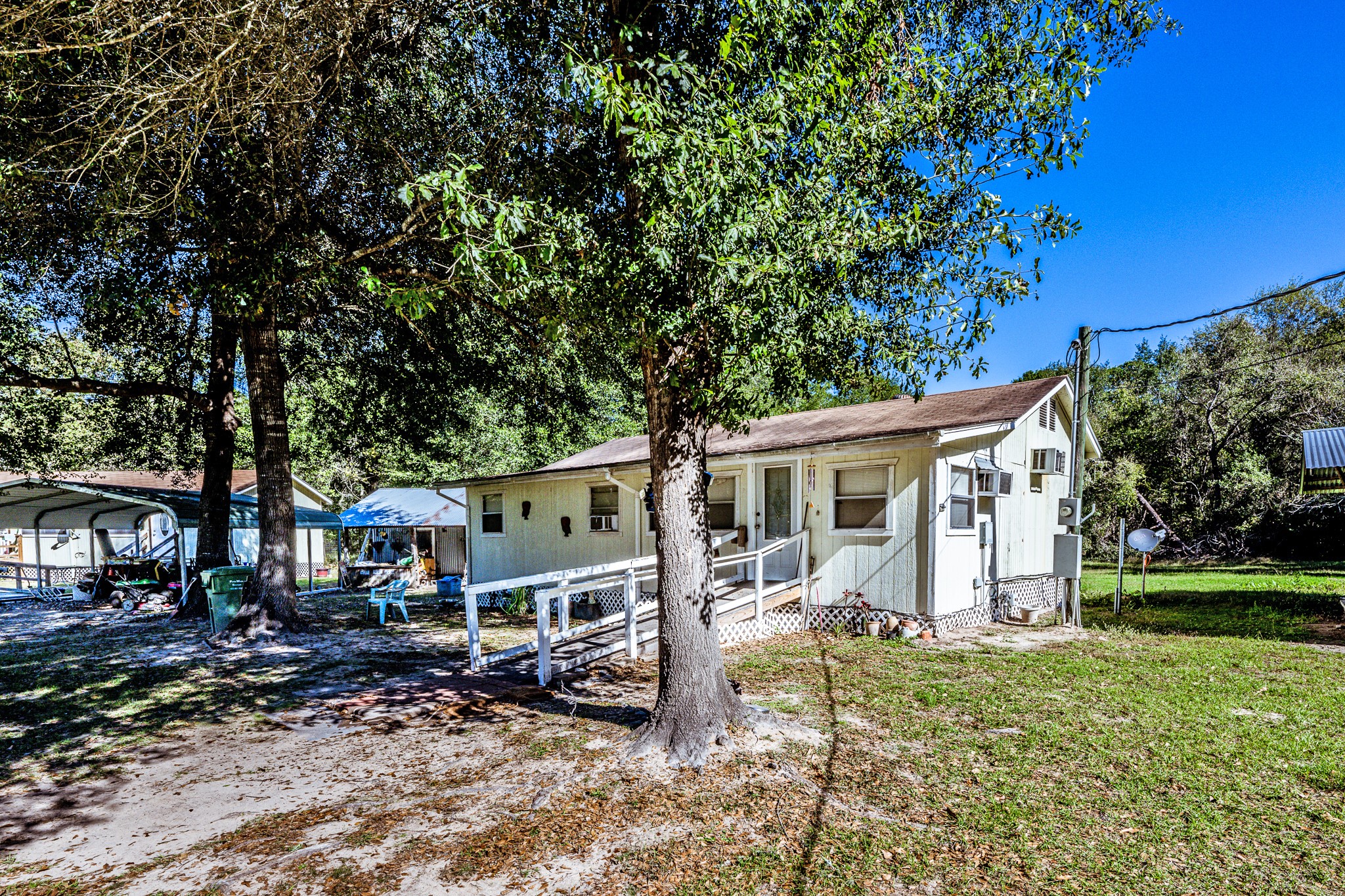 3268 Tx-75 N Property Photo 8