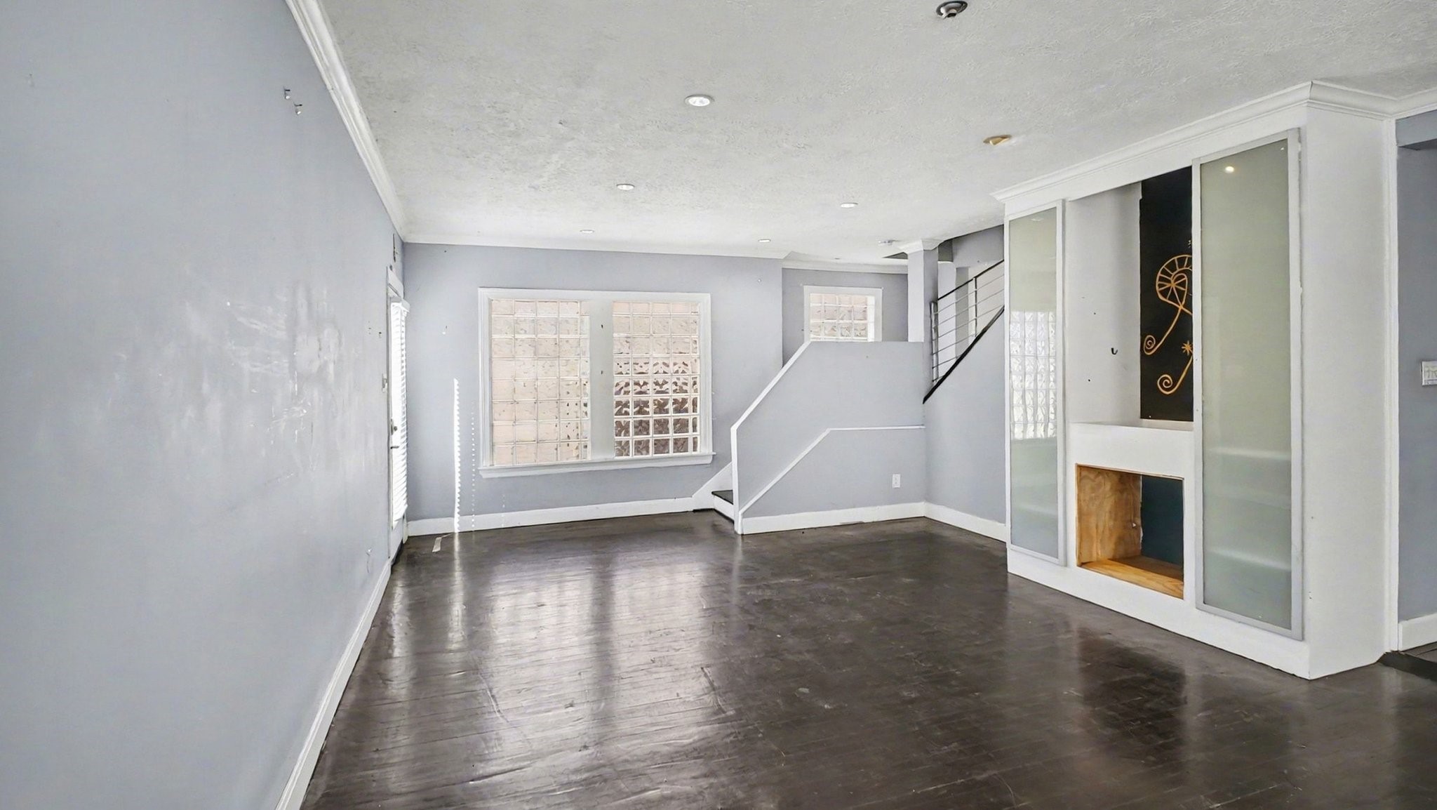 2005 Wentworth Street Property Photo 14