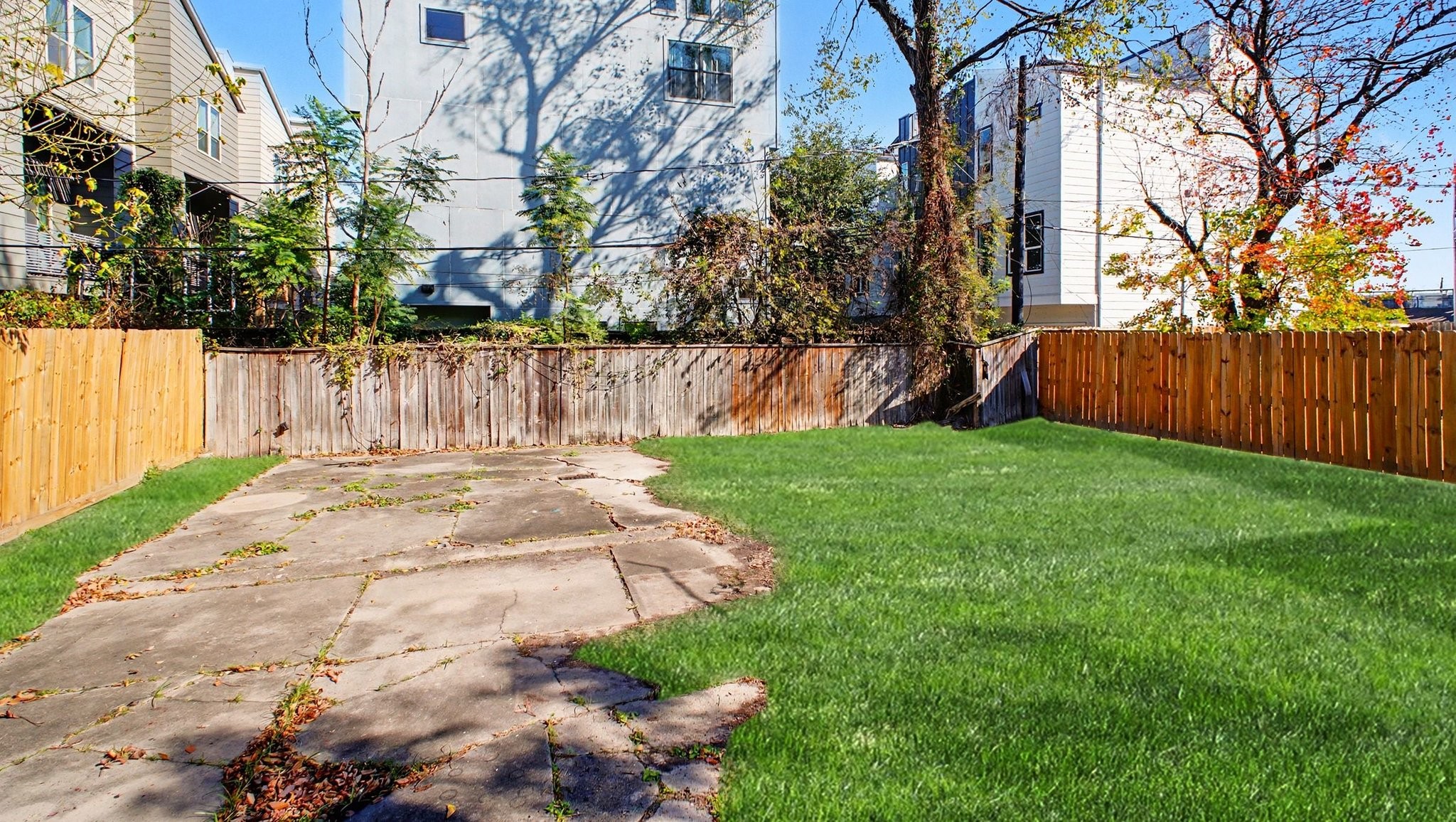 2005 Wentworth Street Property Photo 36