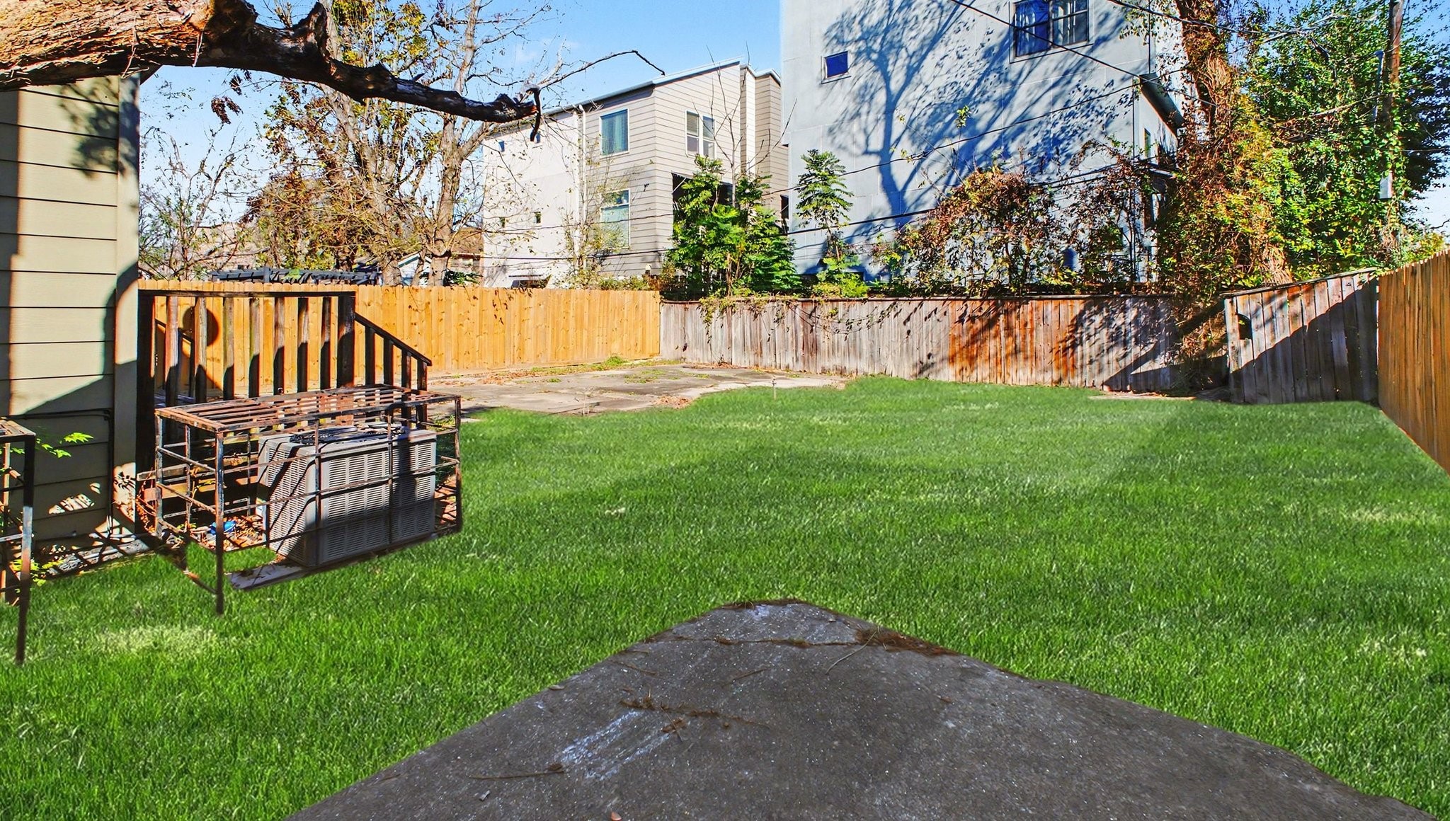 2005 Wentworth Street Property Photo 37