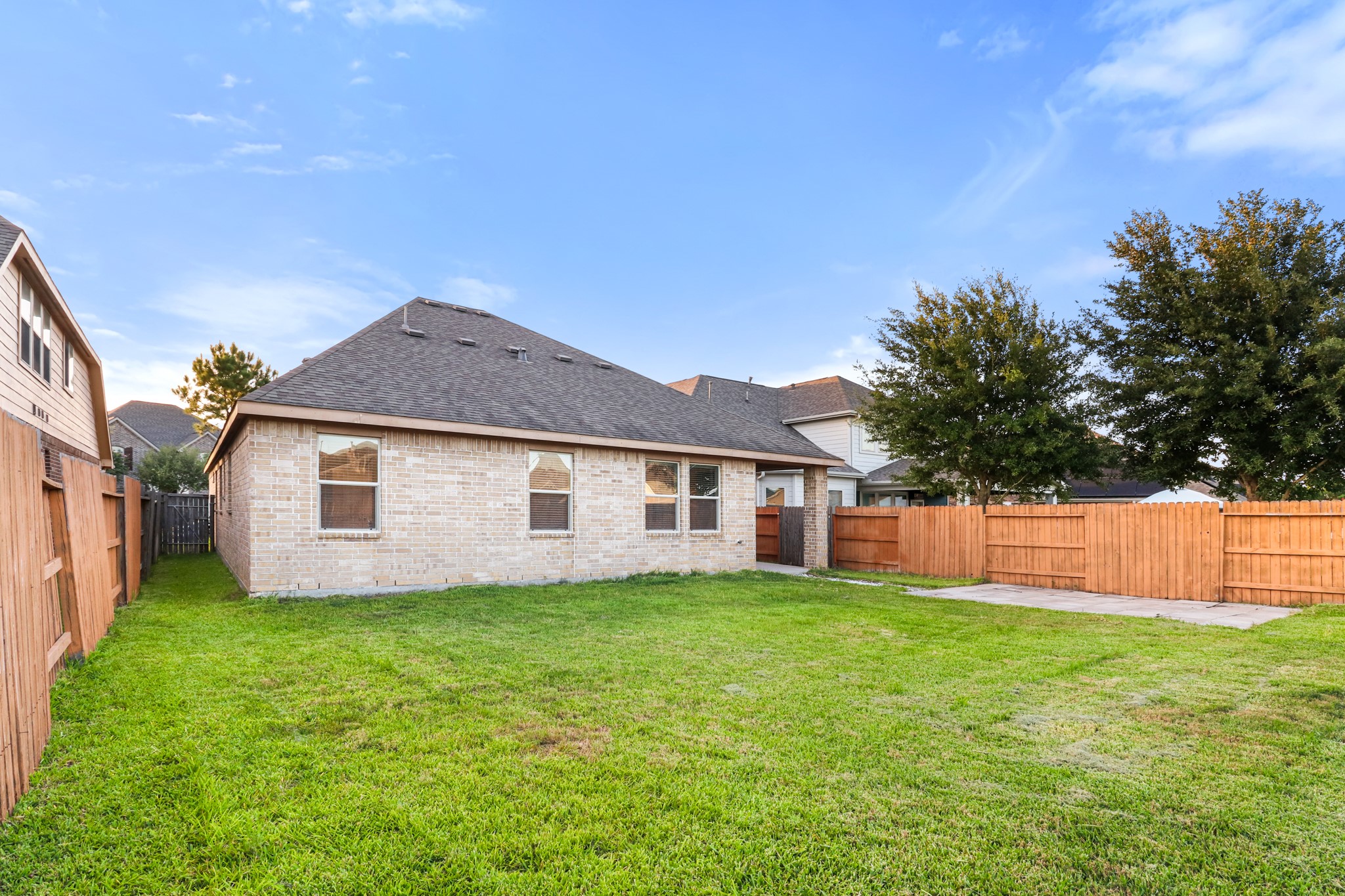 9162 Monarch Field Lane Property Photo 29