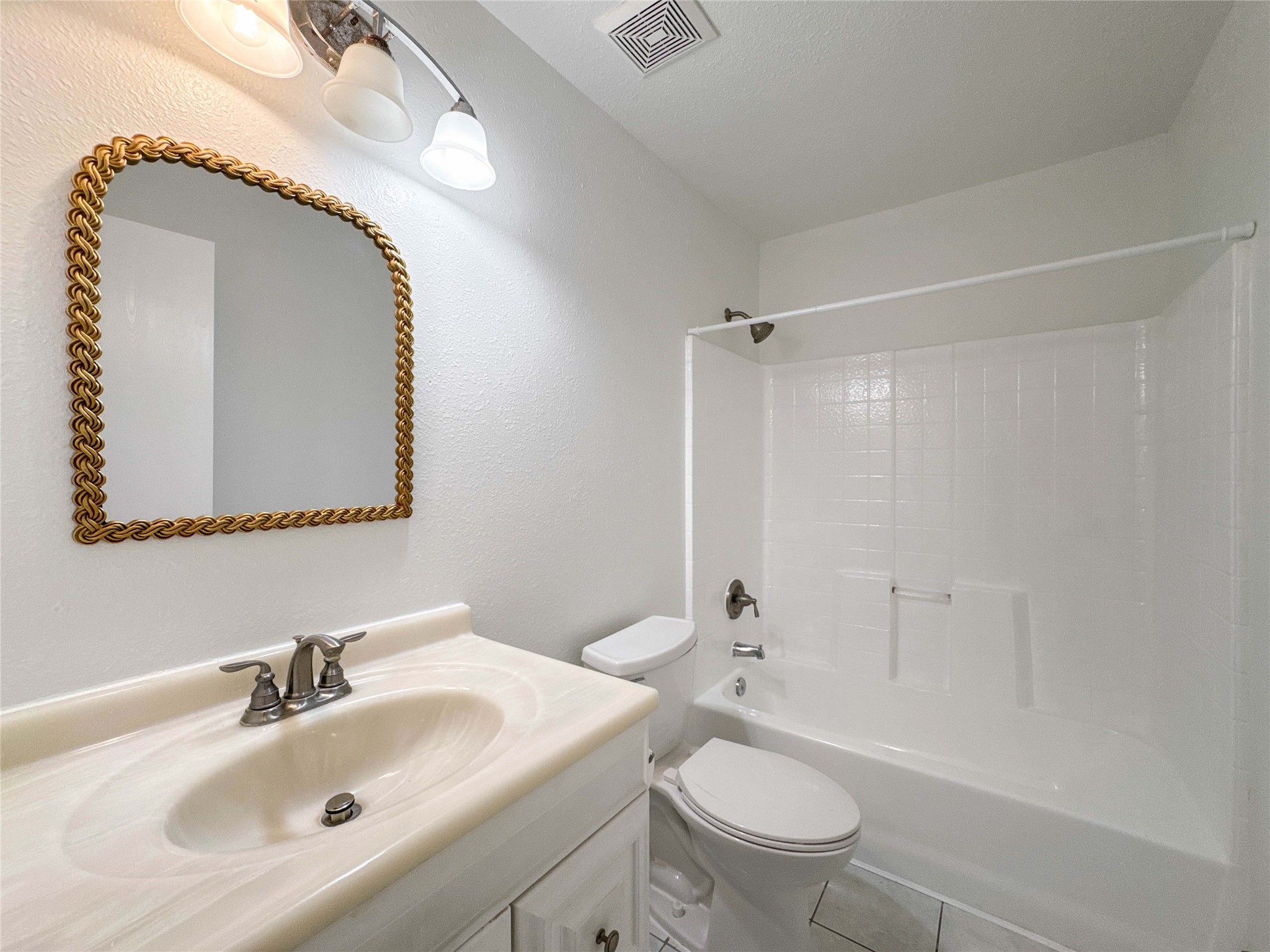 3209 Wheatmeadow Court Property Photo 24
