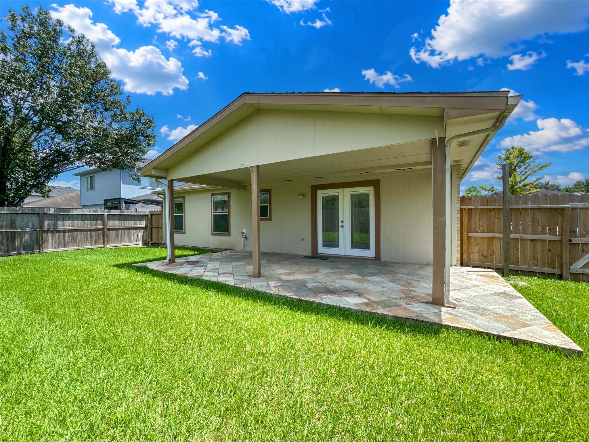 3209 Wheatmeadow Court Property Photo 28