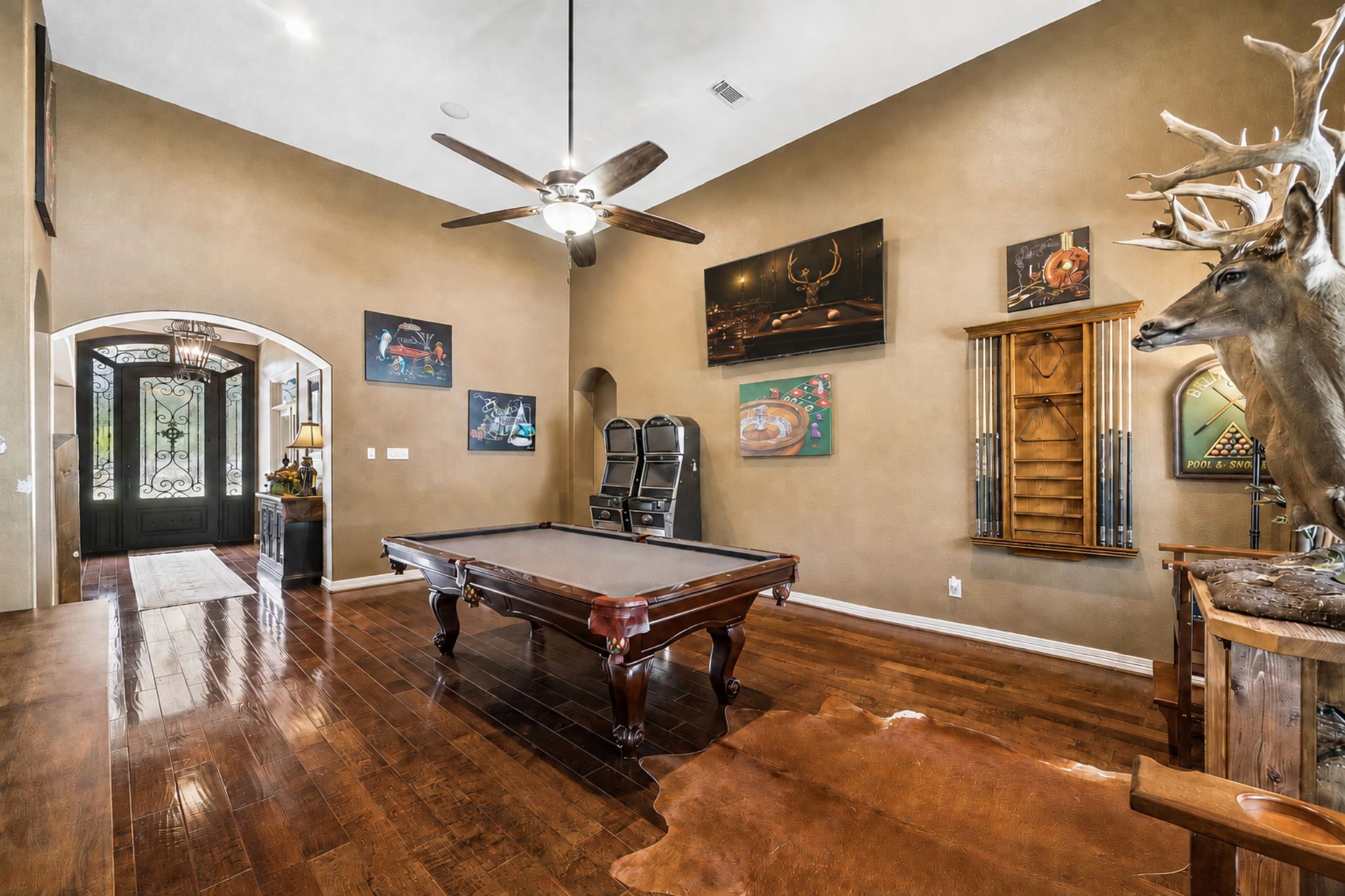 8827 Aubrey Lane Property Photo 7