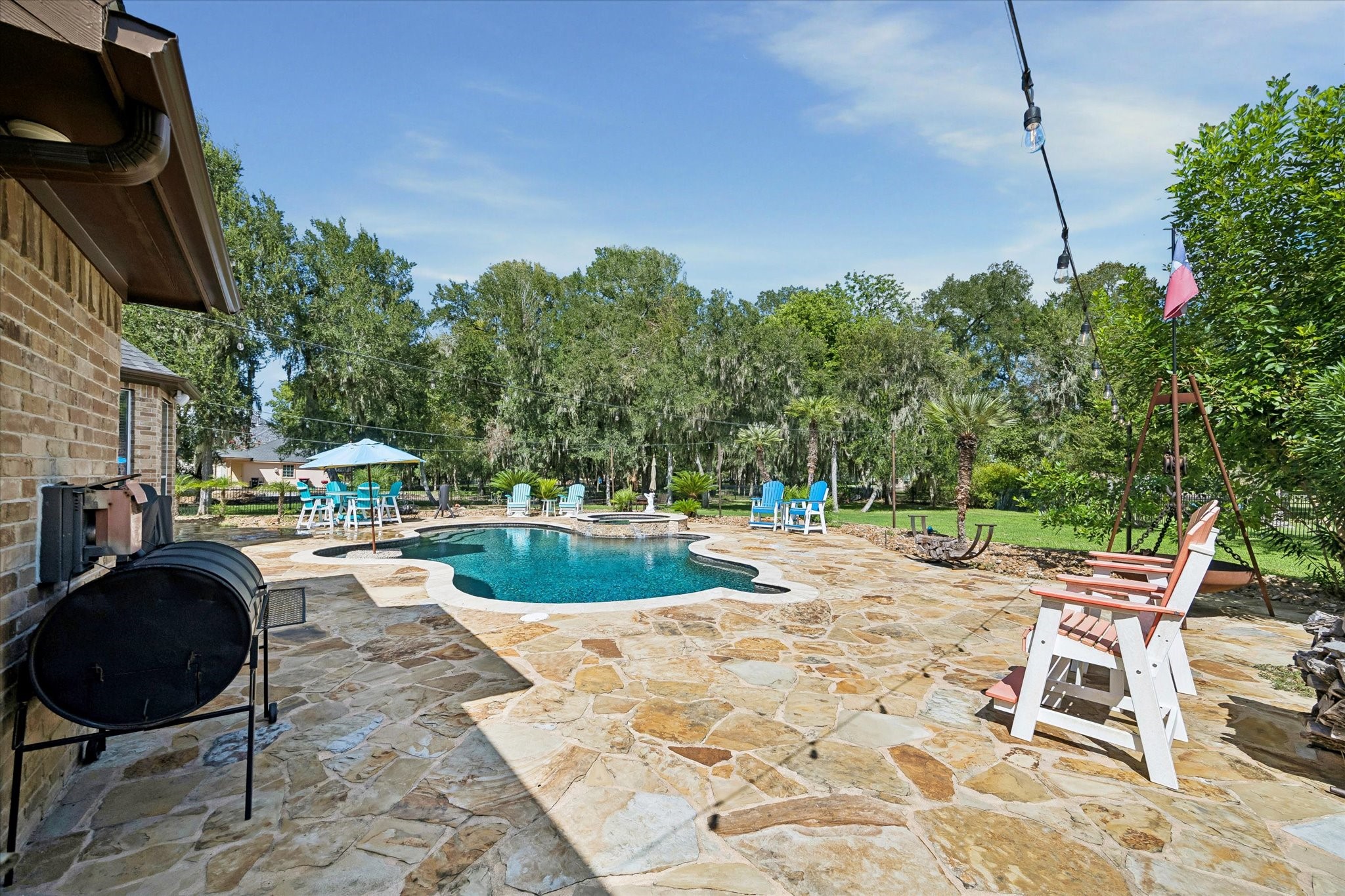 8827 Aubrey Lane Property Photo 25