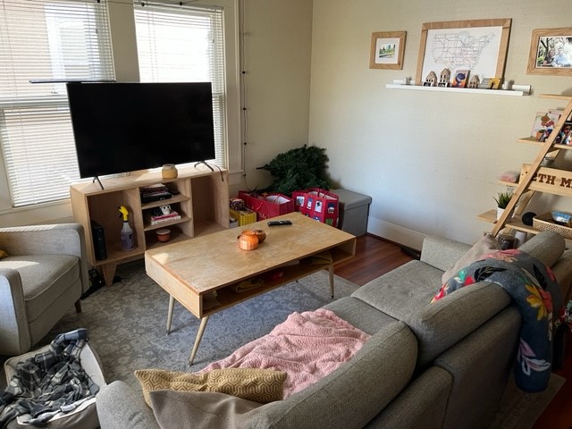 303 Northwood Street Property Photo 6